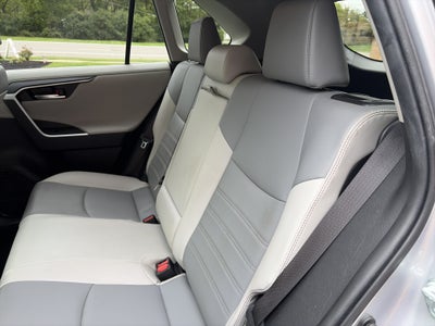 2019 Toyota RAV4 Hybrid Limited