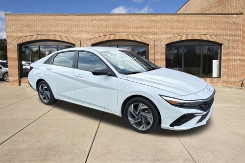 2025 Hyundai Elantra Hybrid SEL Sport