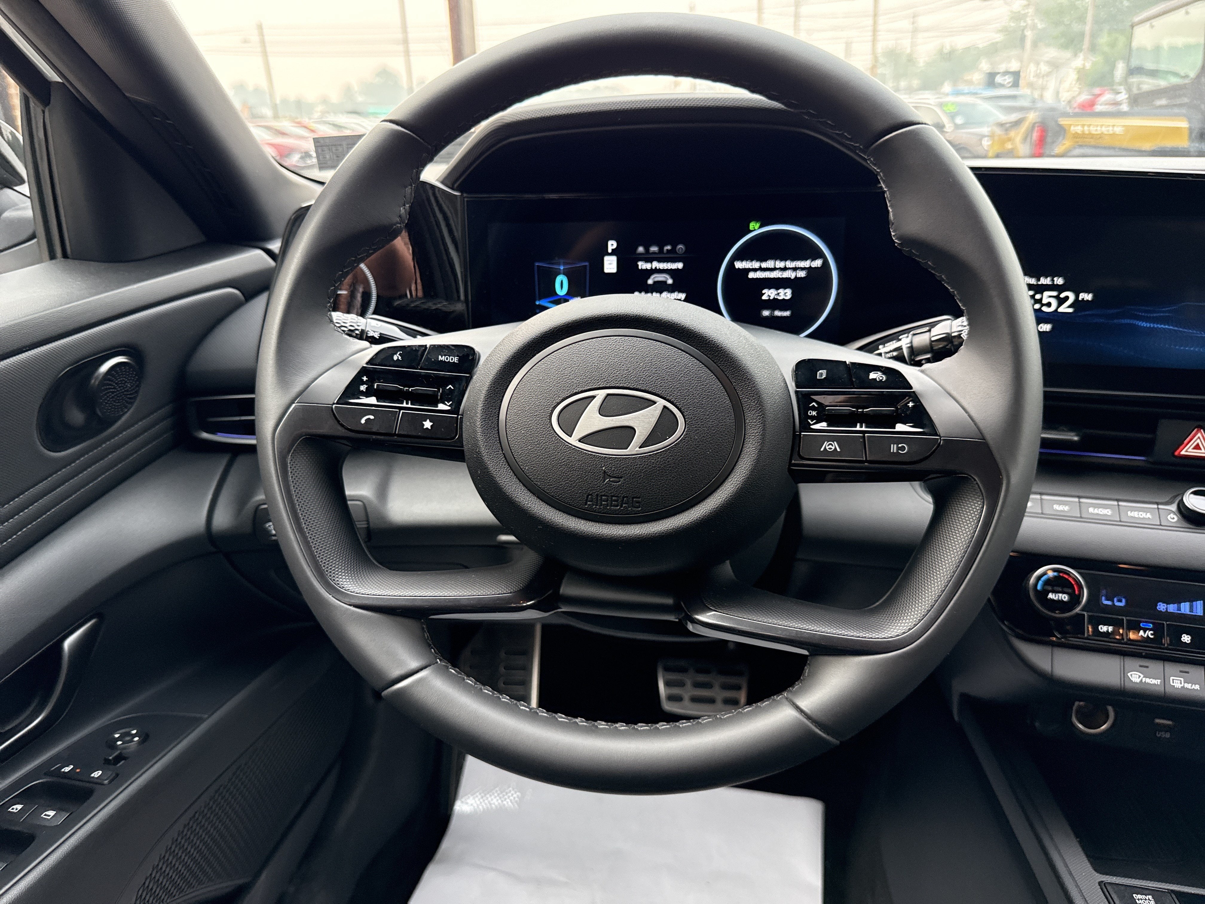 2025 Hyundai Elantra Hybrid SEL Sport
