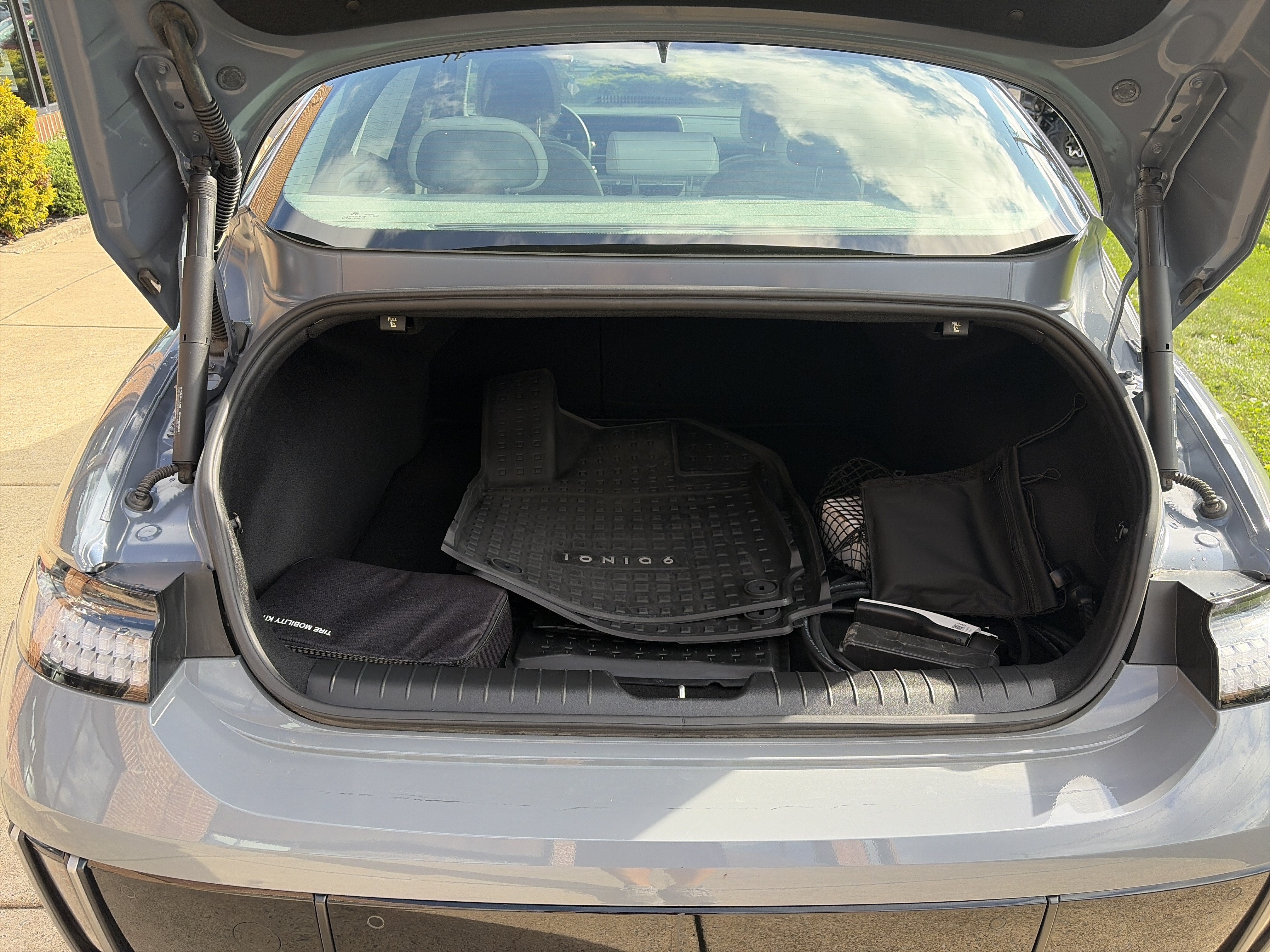 2023 Hyundai IONIQ 6 SEL