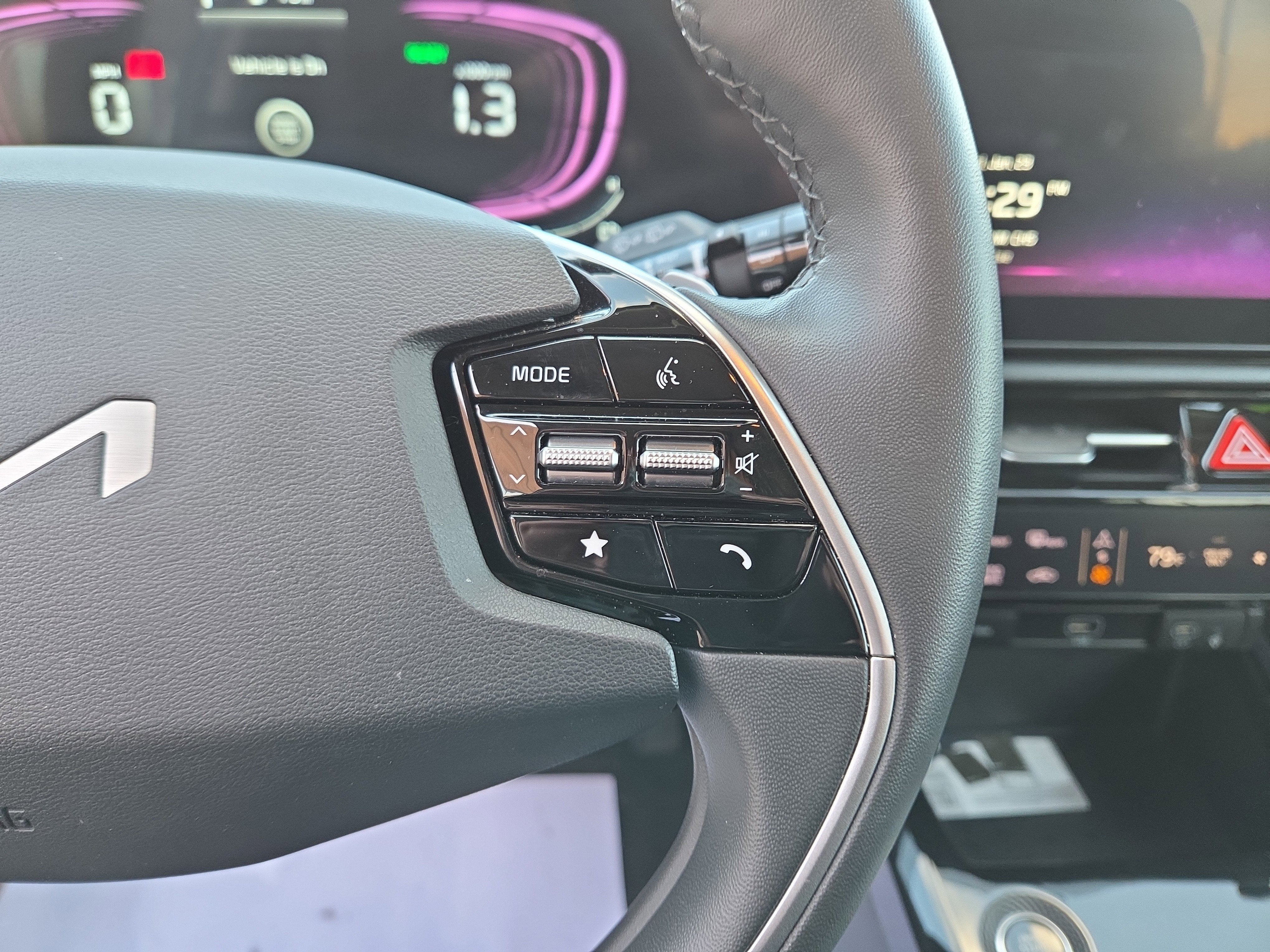 2024 Kia Niro Plug-In Hybrid EX