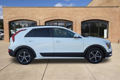 2024 Kia Niro Plug-In Hybrid EX