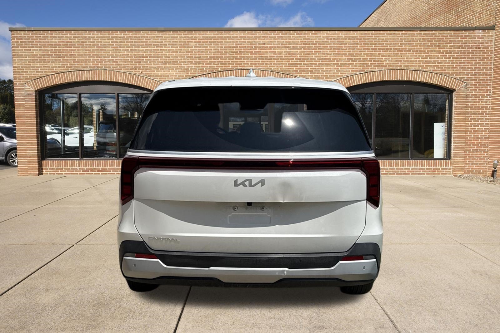 2026 Kia Carnival LXS