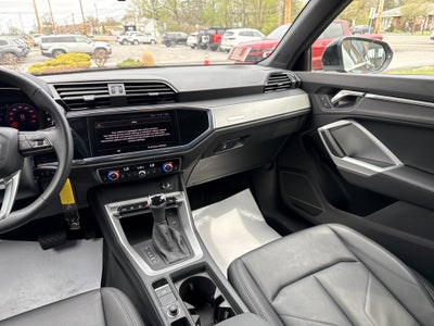 2025 Audi Q3 S line Premium