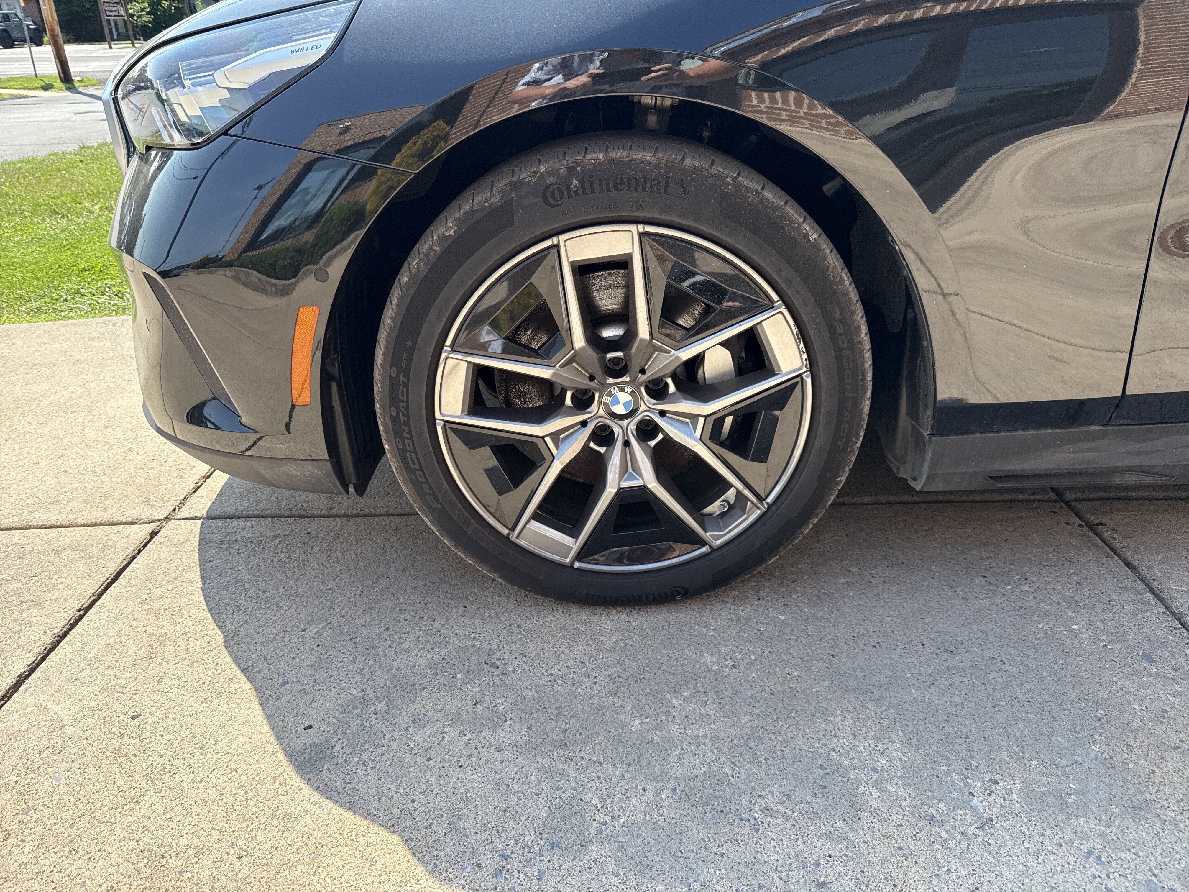 2026 BMW 5 Series 530i xDrive