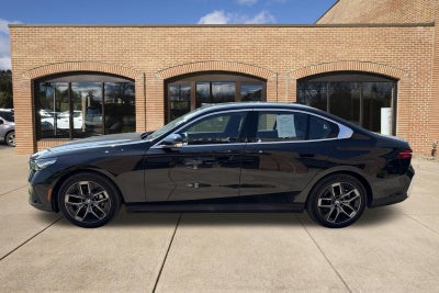 2026 BMW 5 Series 530i xDrive