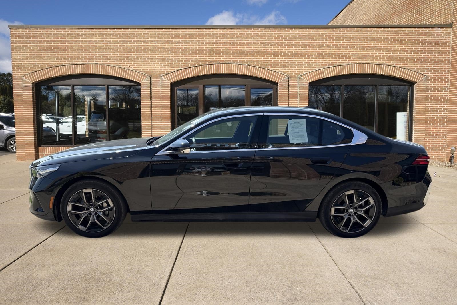 2026 BMW 5 Series 530i xDrive