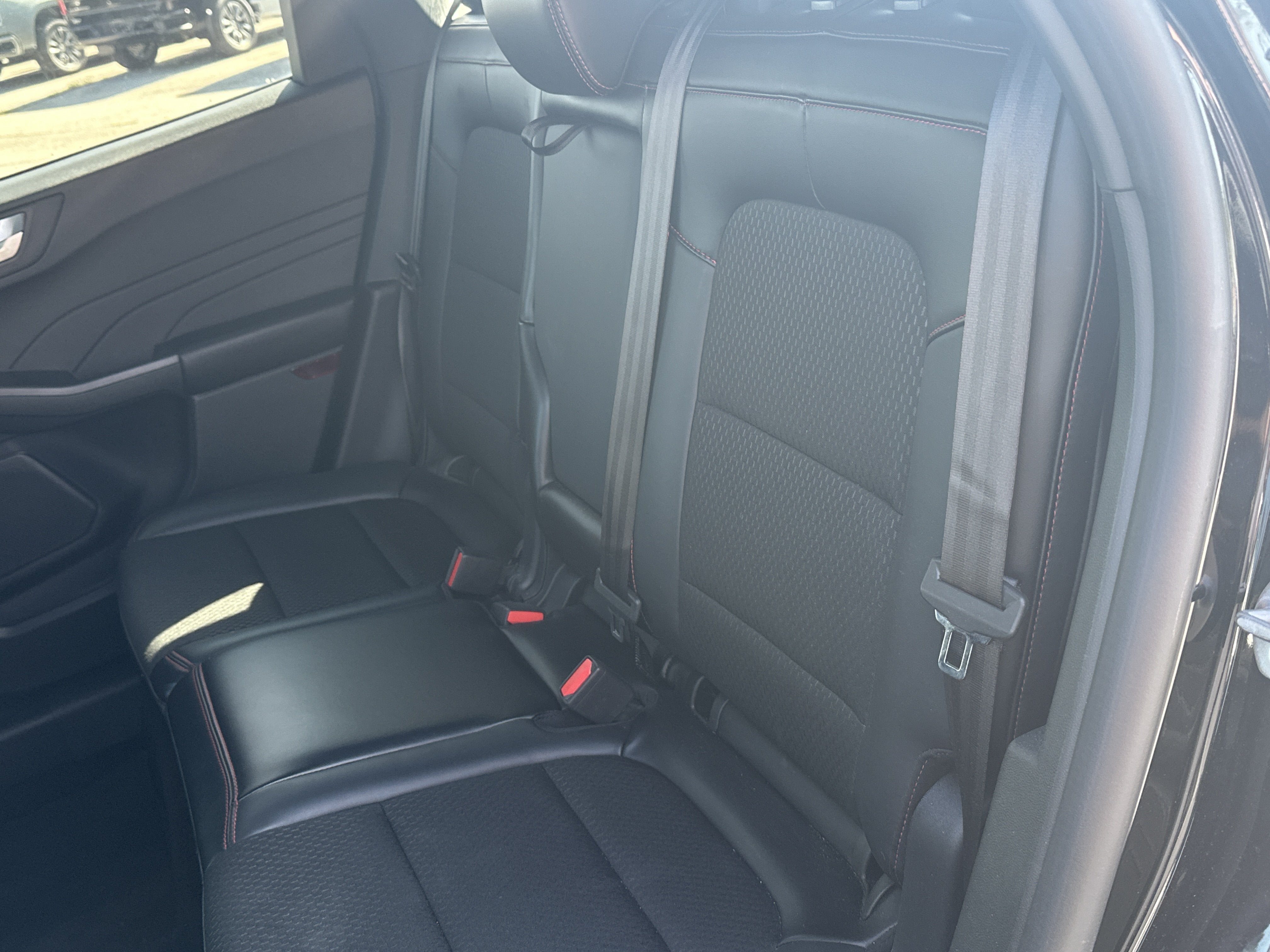 2025 Ford Escape ST-Line Select