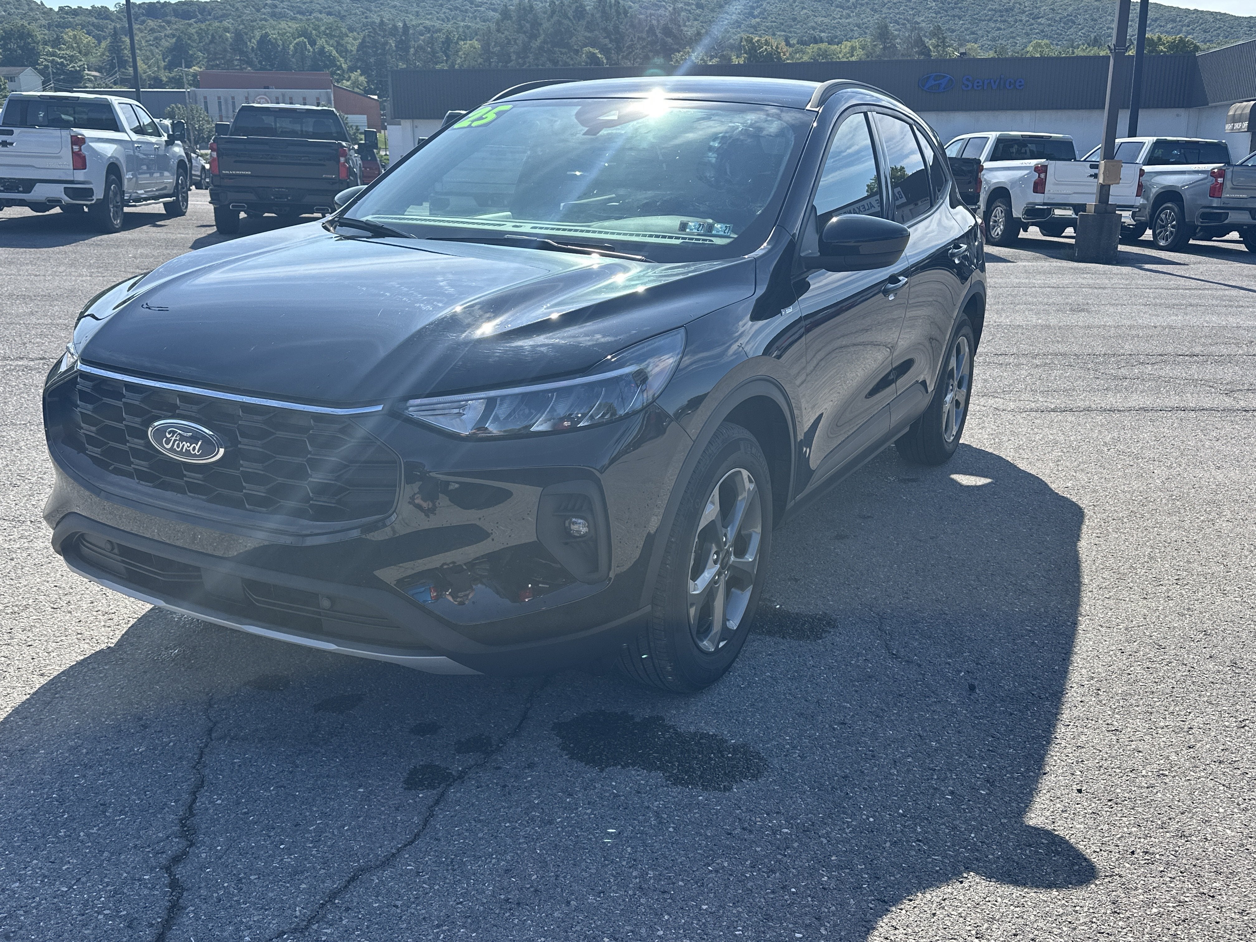 2025 Ford Escape ST-Line Select