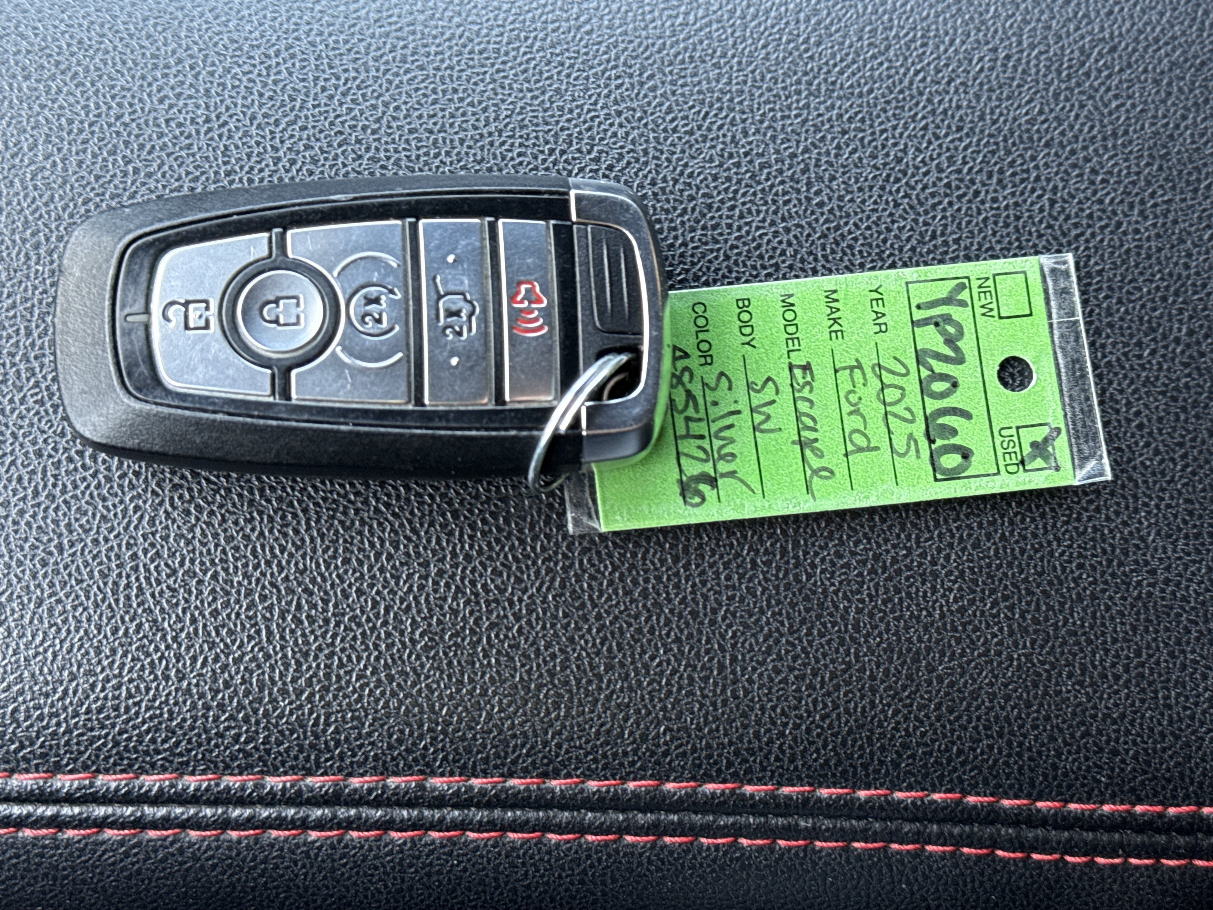 2025 Ford Escape ST-Line Select