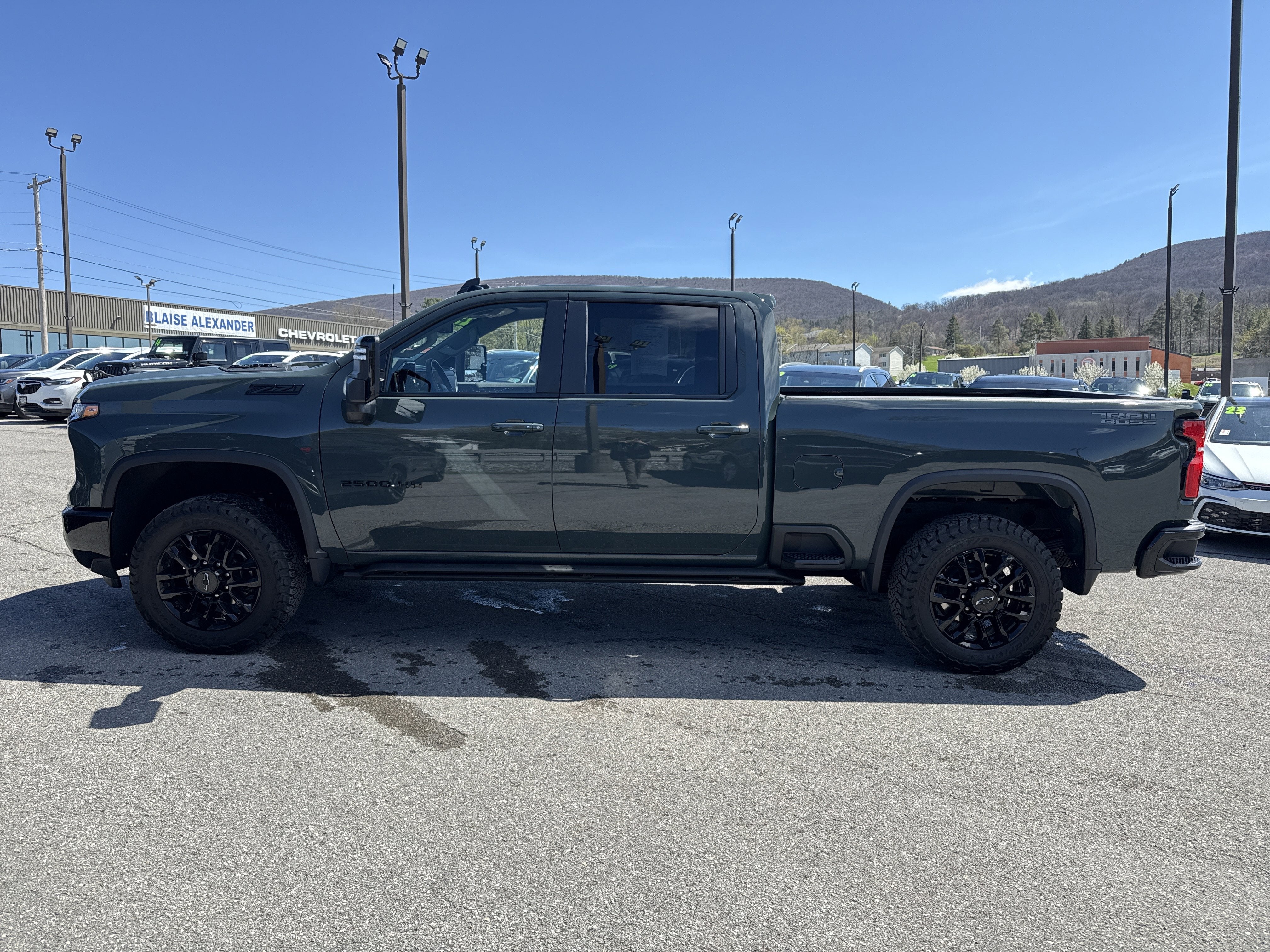 2025 Chevrolet Silverado 2500HD LT