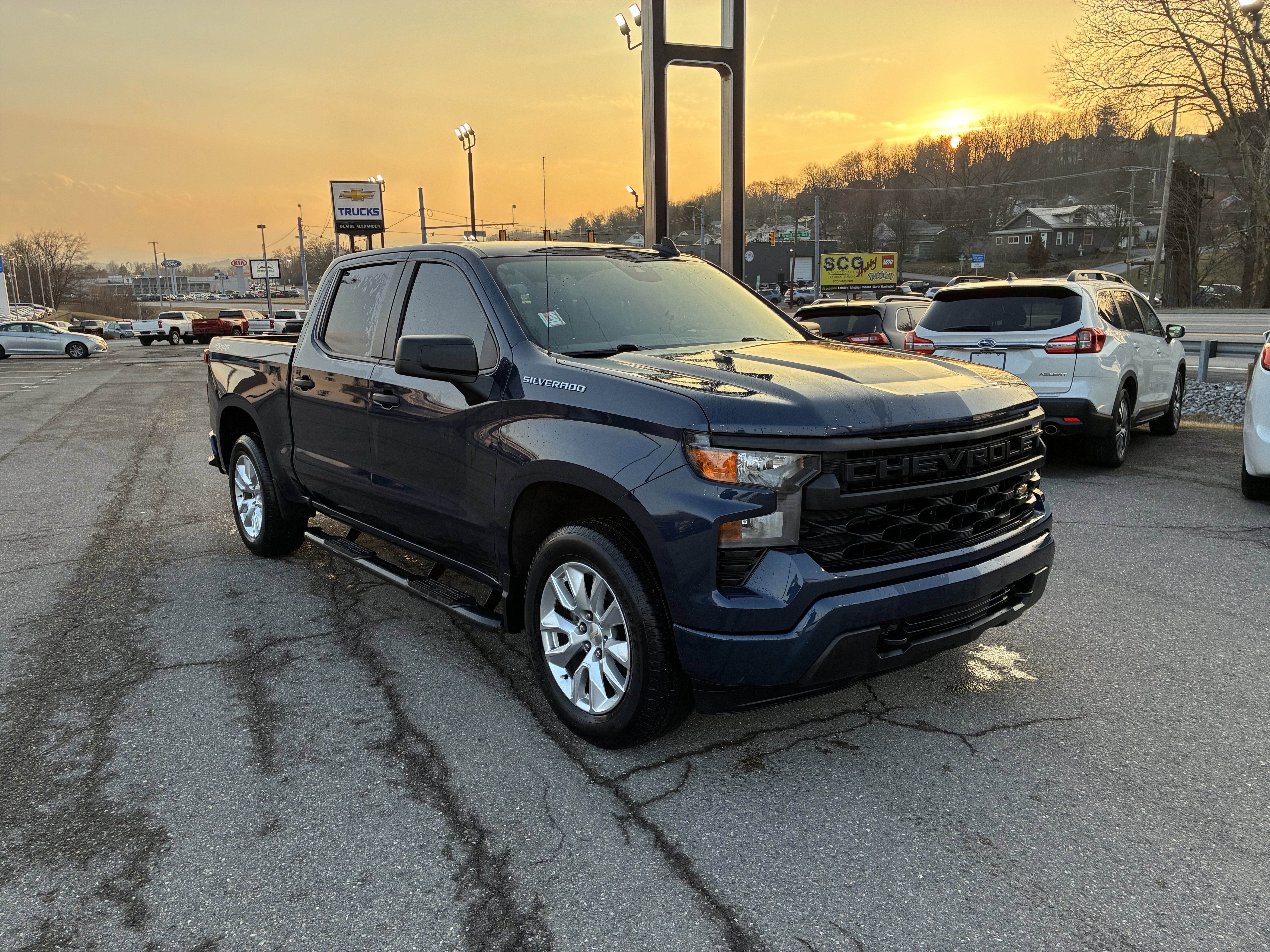 2022 Chevrolet Silverado 1500 Custom