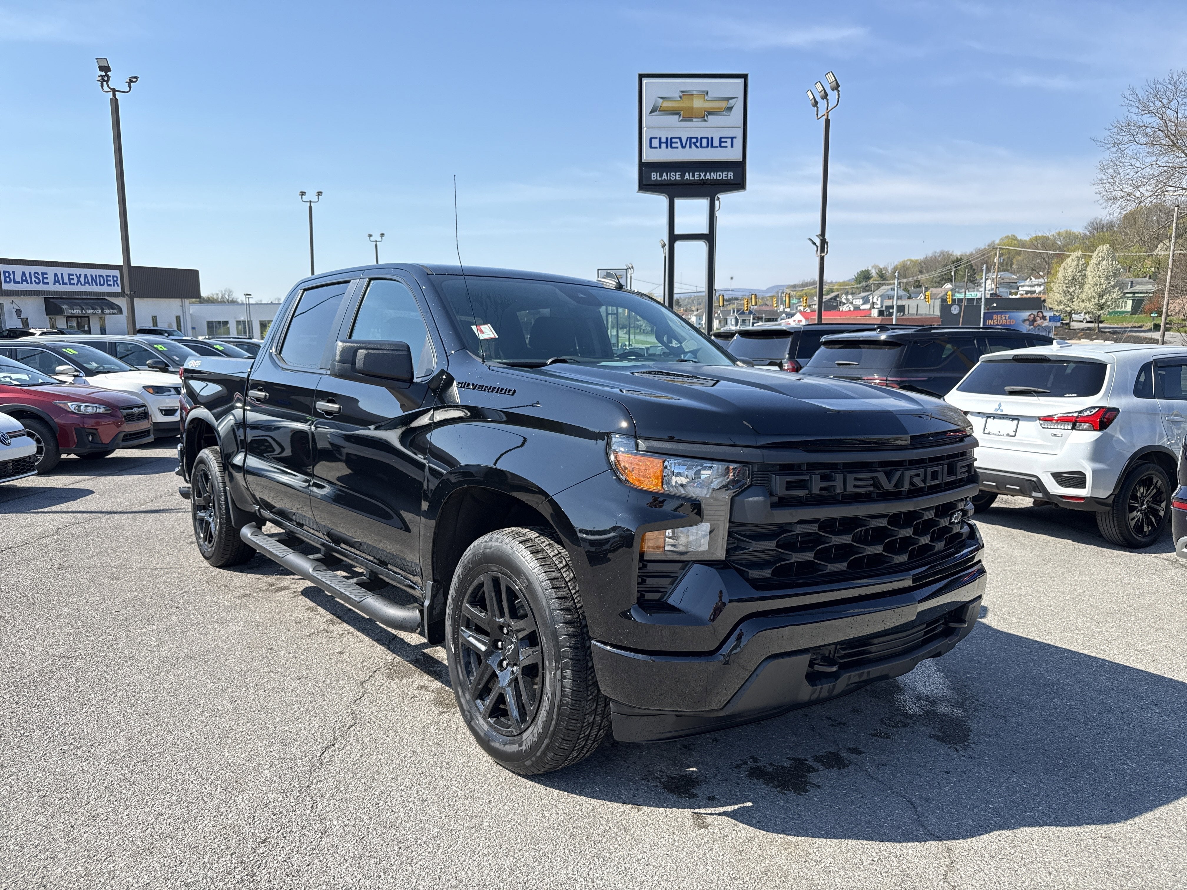 2024 Chevrolet Silverado 1500 Custom