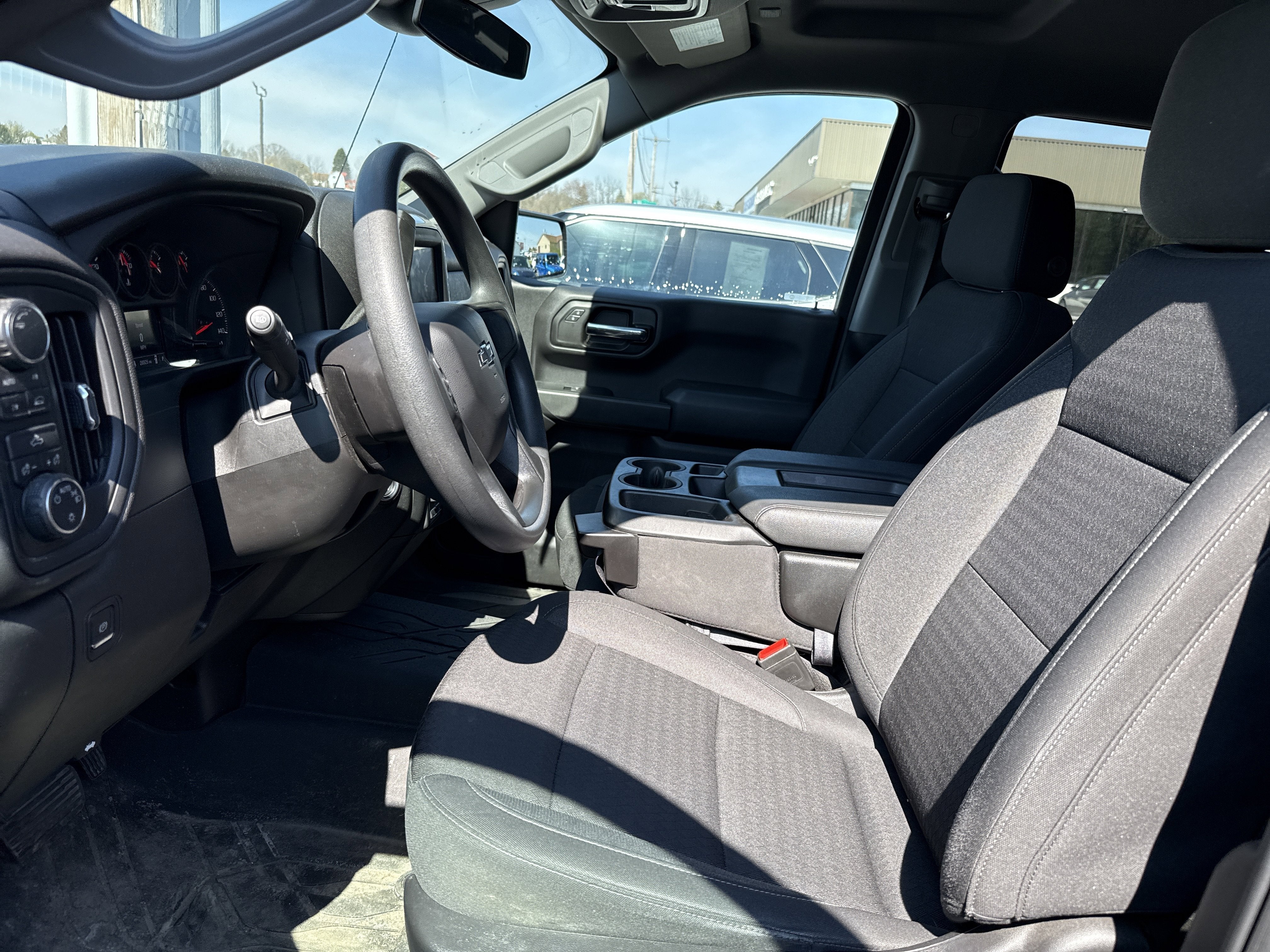 2024 Chevrolet Silverado 1500 Custom