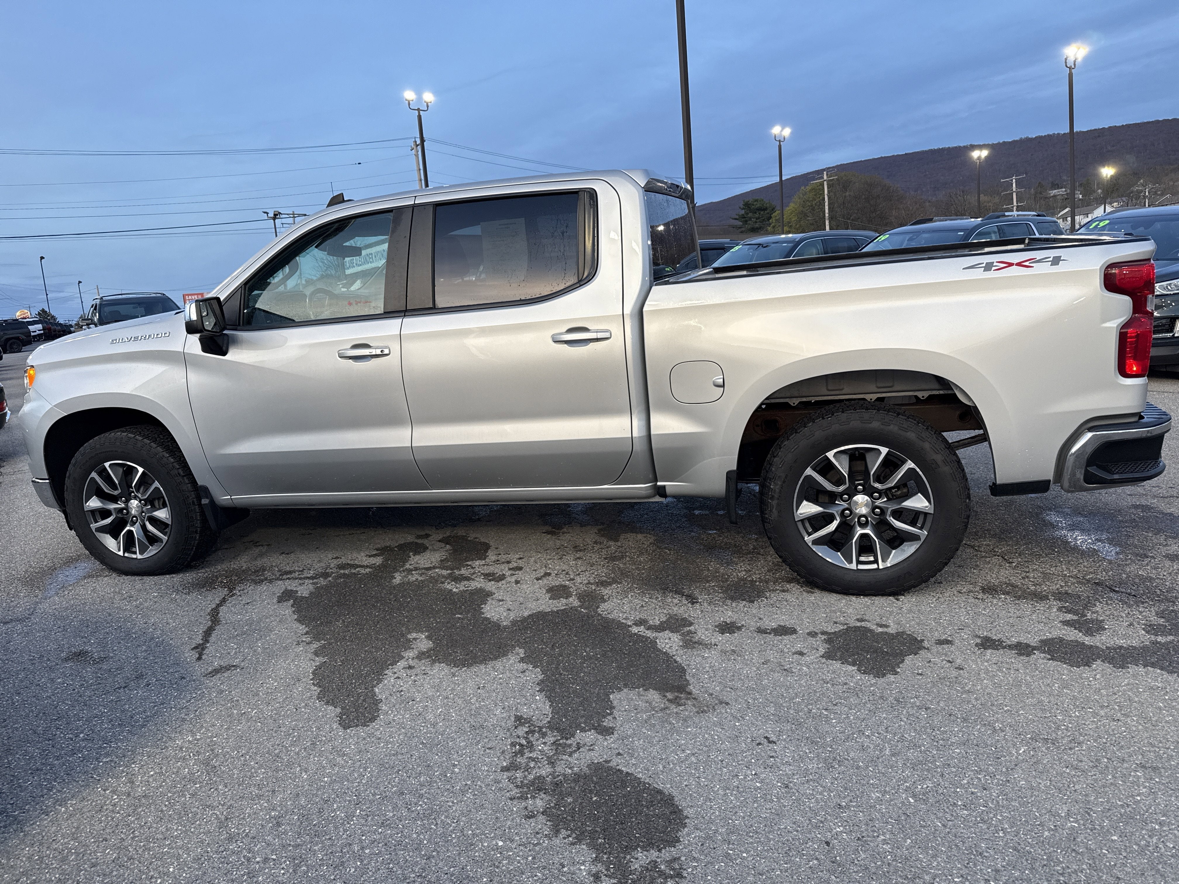 2022 Chevrolet Silverado 1500 LT