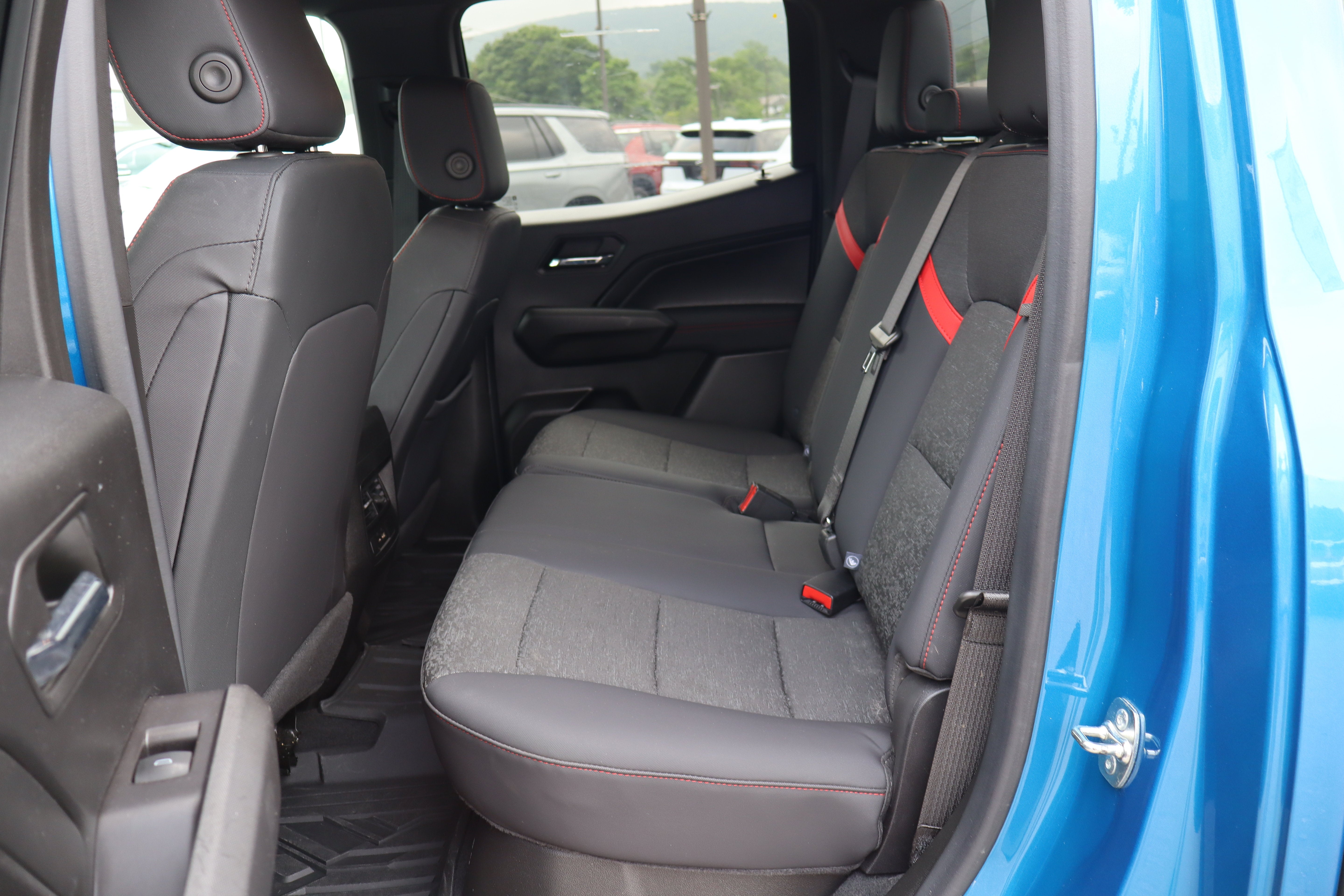 2024 Chevrolet Colorado 4WD Z71