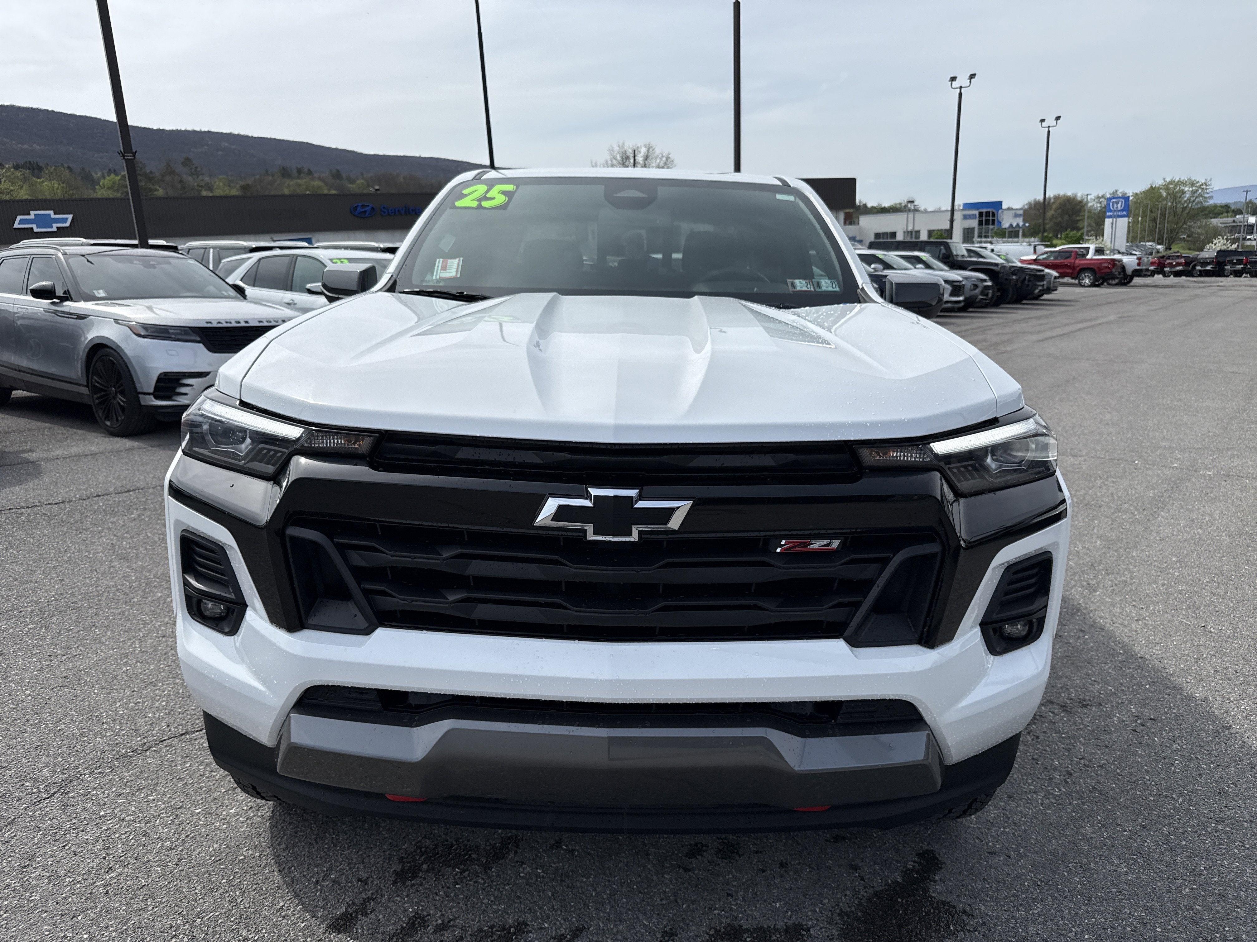 2025 Chevrolet Colorado 4WD Z71