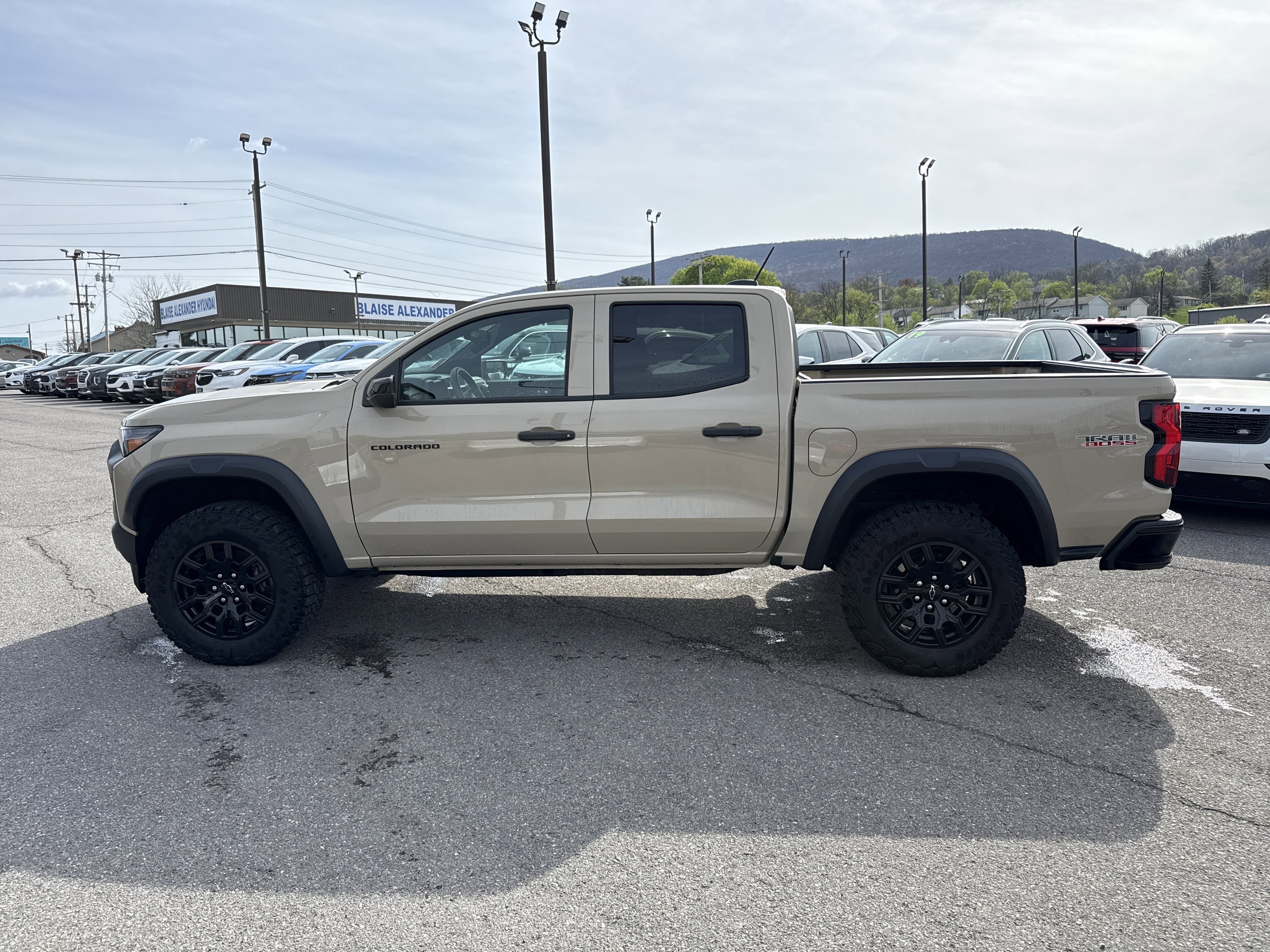 2024 Chevrolet Colorado 4WD Trail Boss