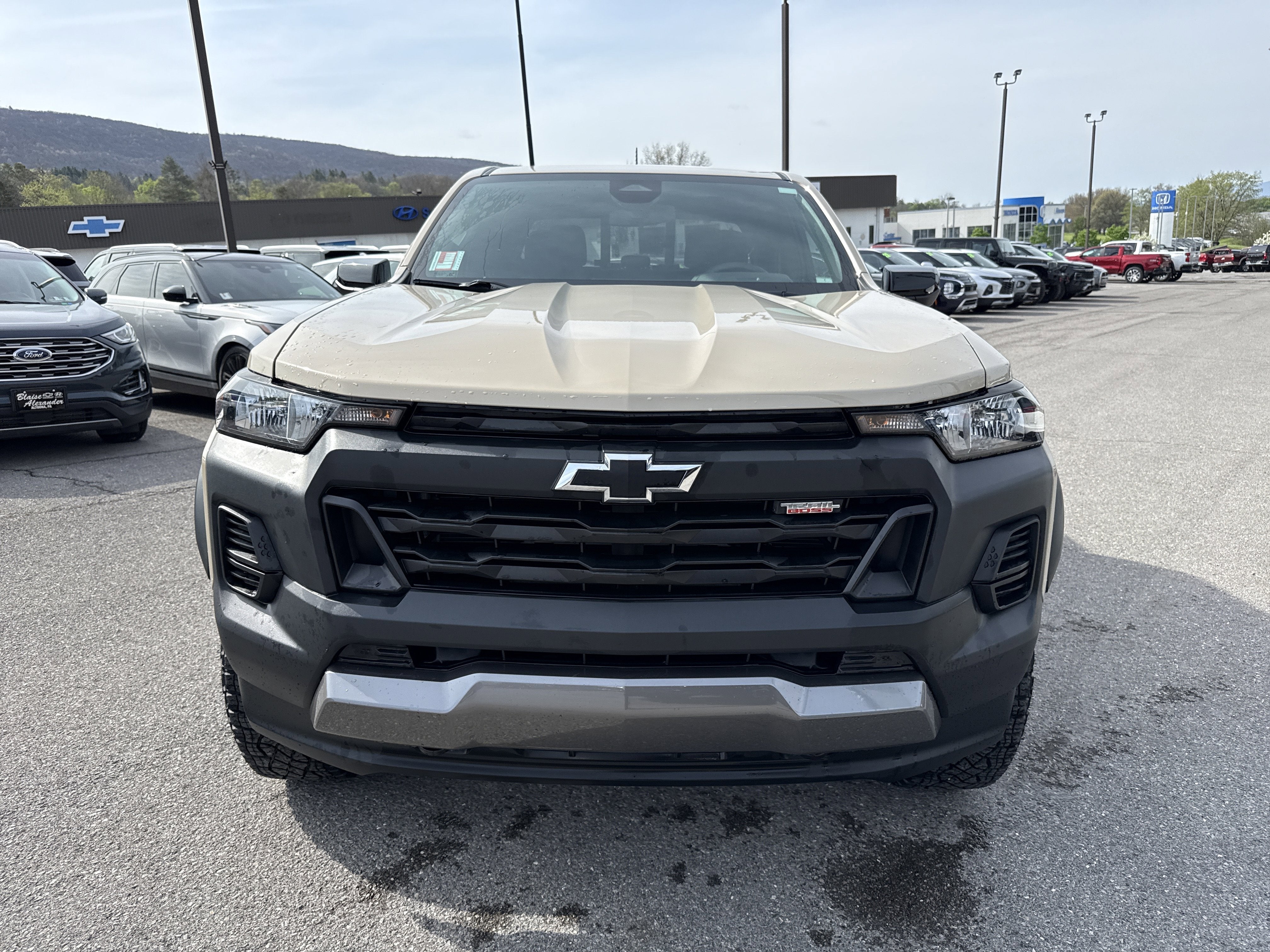 2024 Chevrolet Colorado 4WD Trail Boss