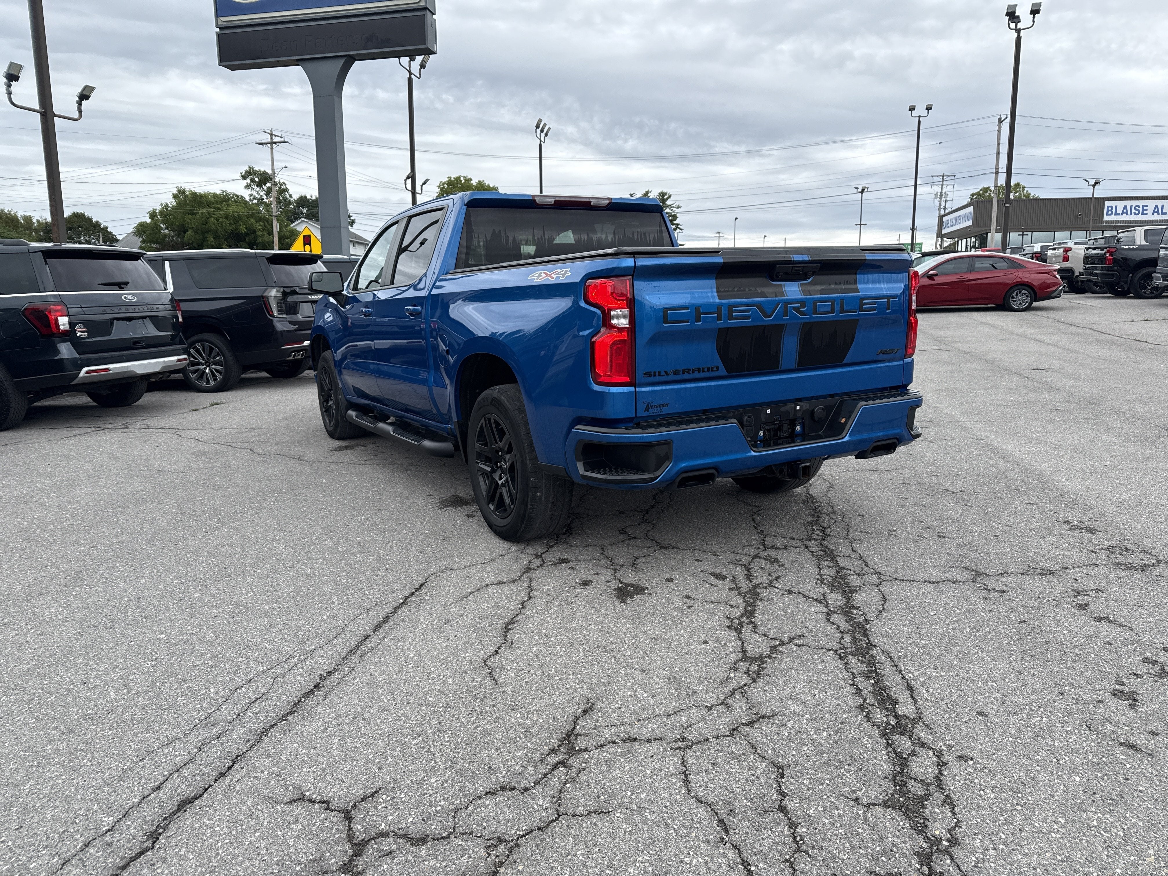 2023 Chevrolet Silverado 1500 RST