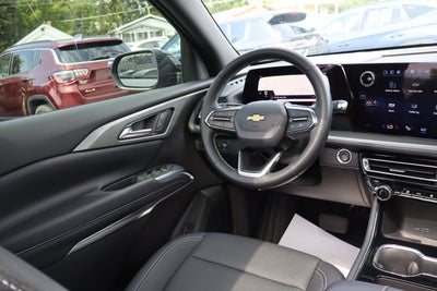 2025 Chevrolet Traverse AWD LT
