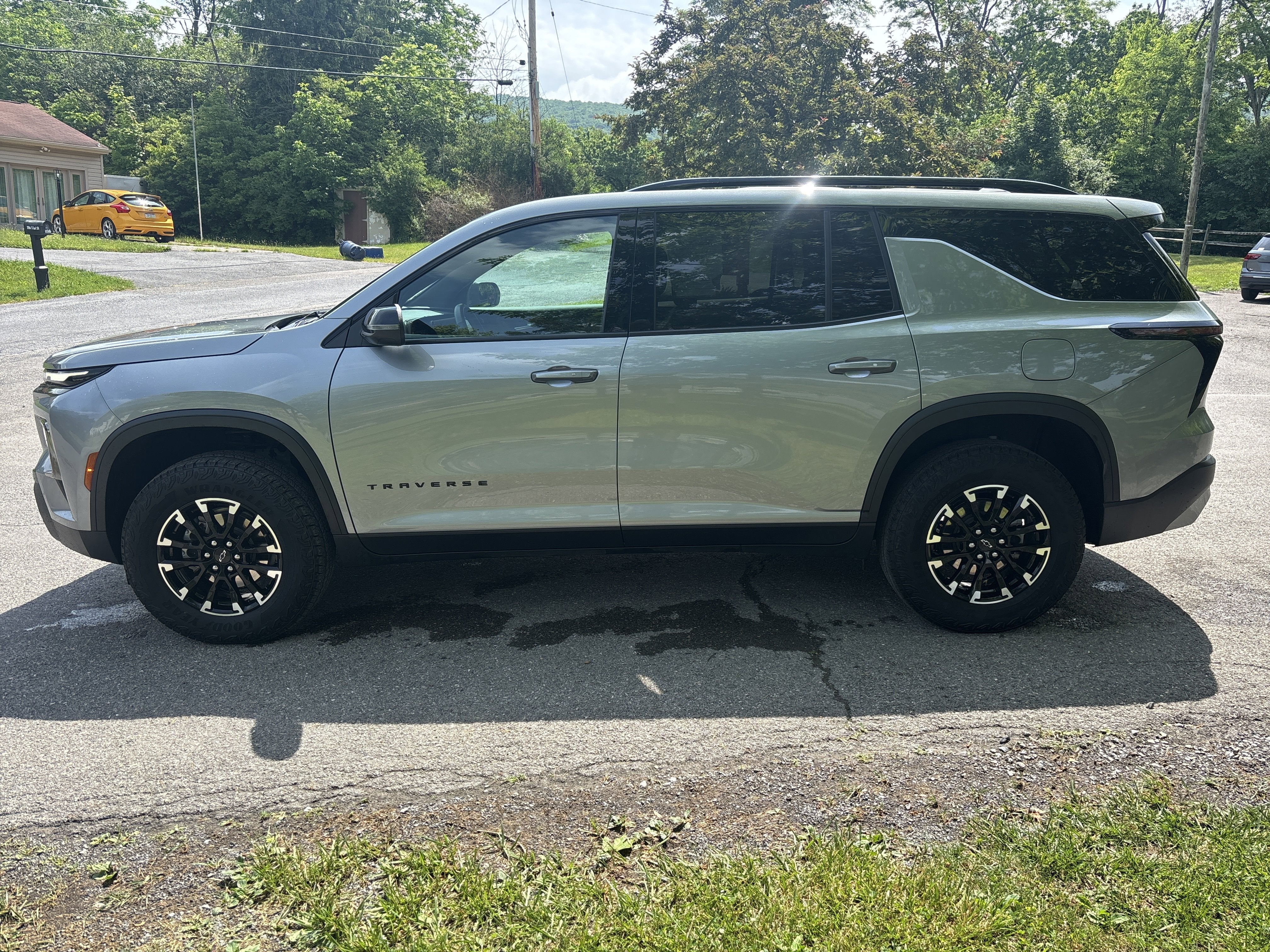 2025 Chevrolet Traverse AWD Z71