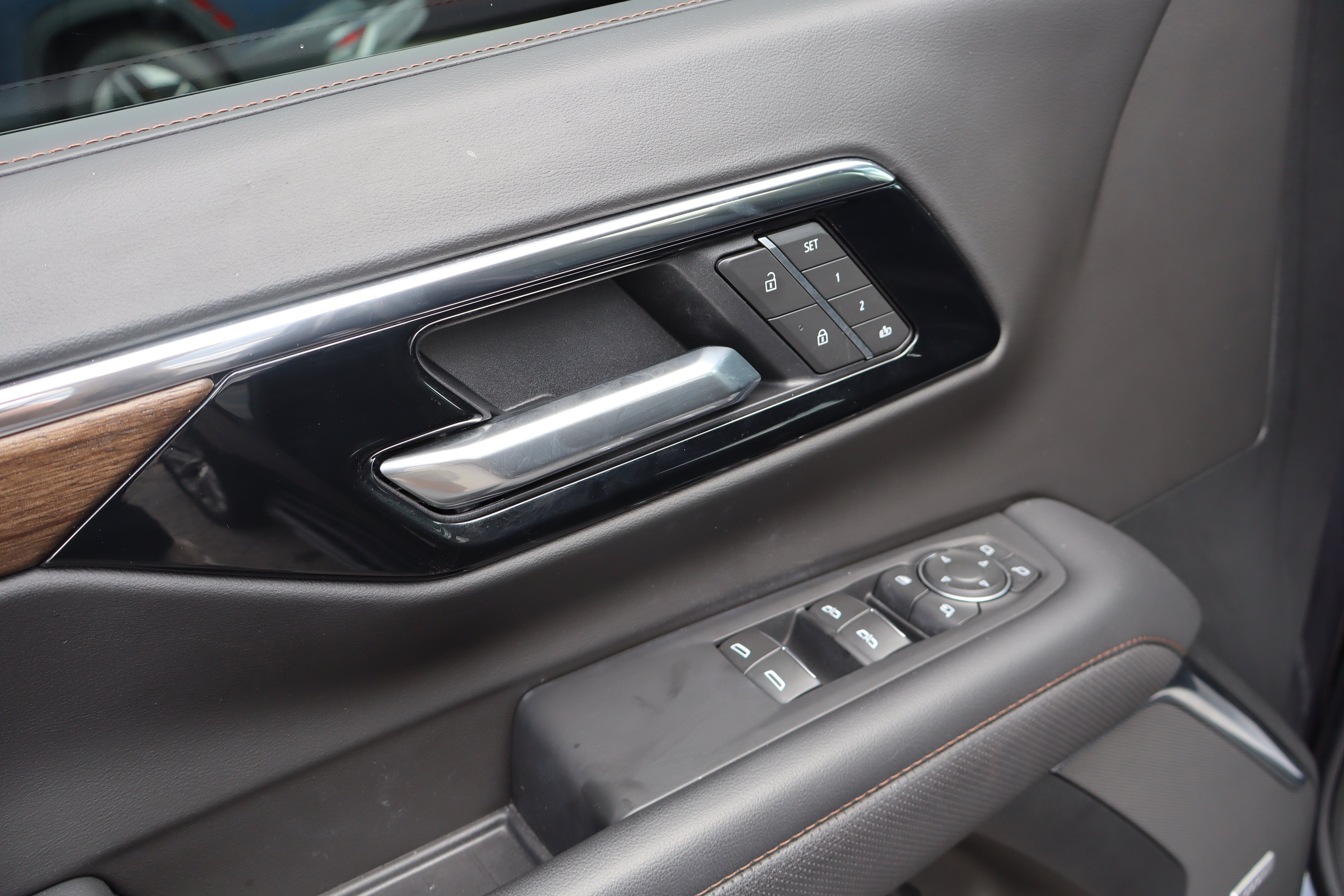 2025 Chevrolet Suburban High Country