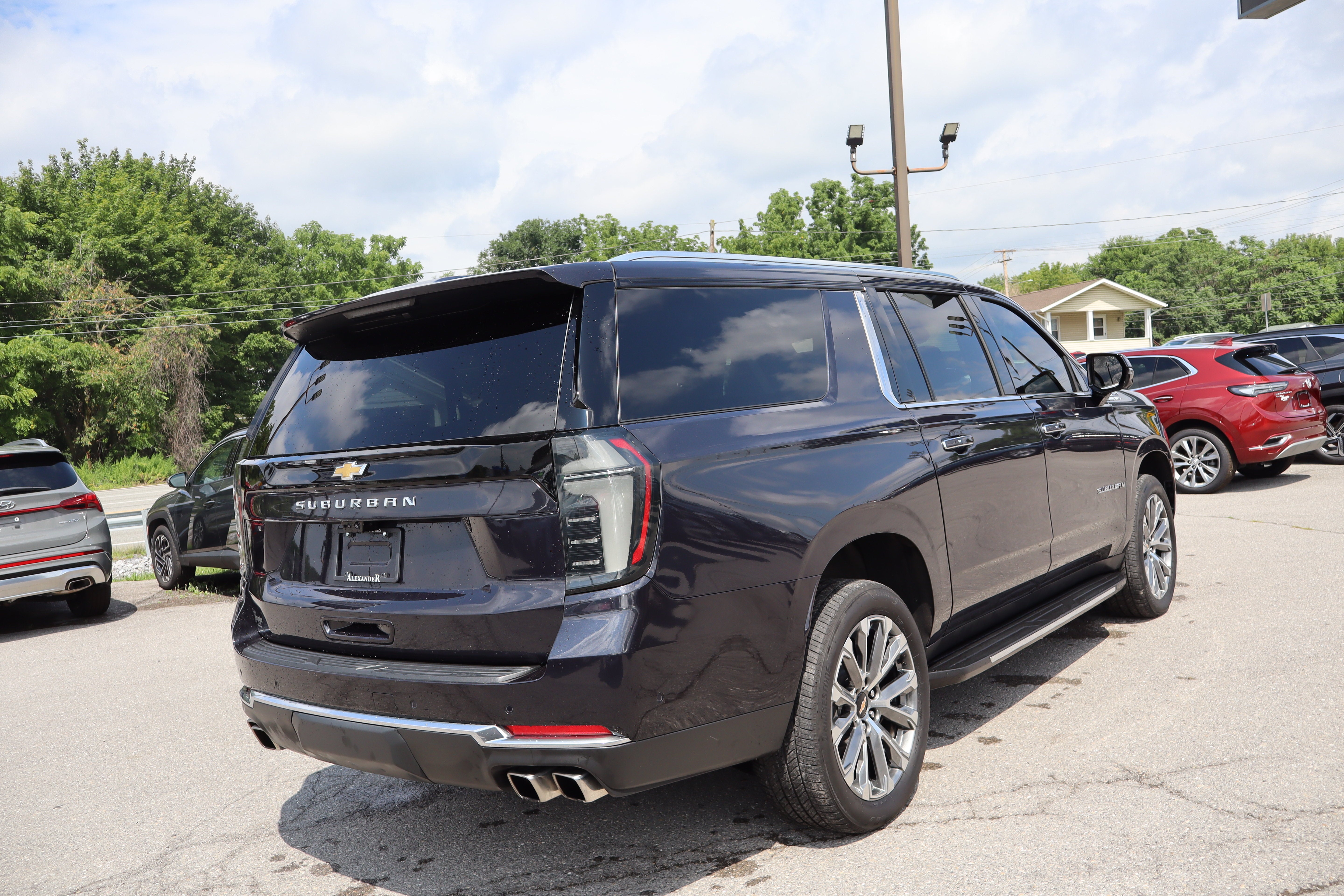 2025 Chevrolet Suburban High Country