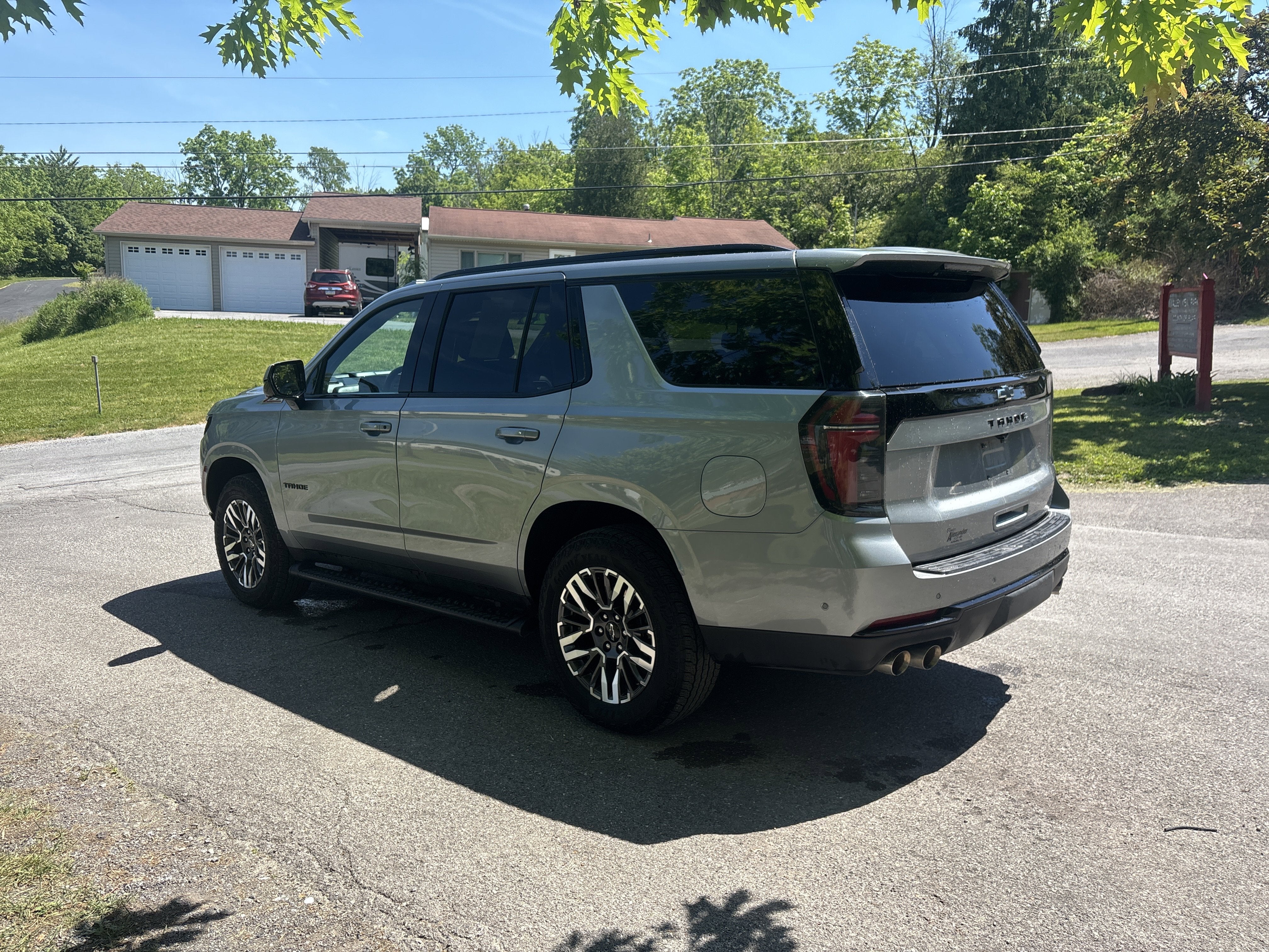 2025 Chevrolet Tahoe Z71