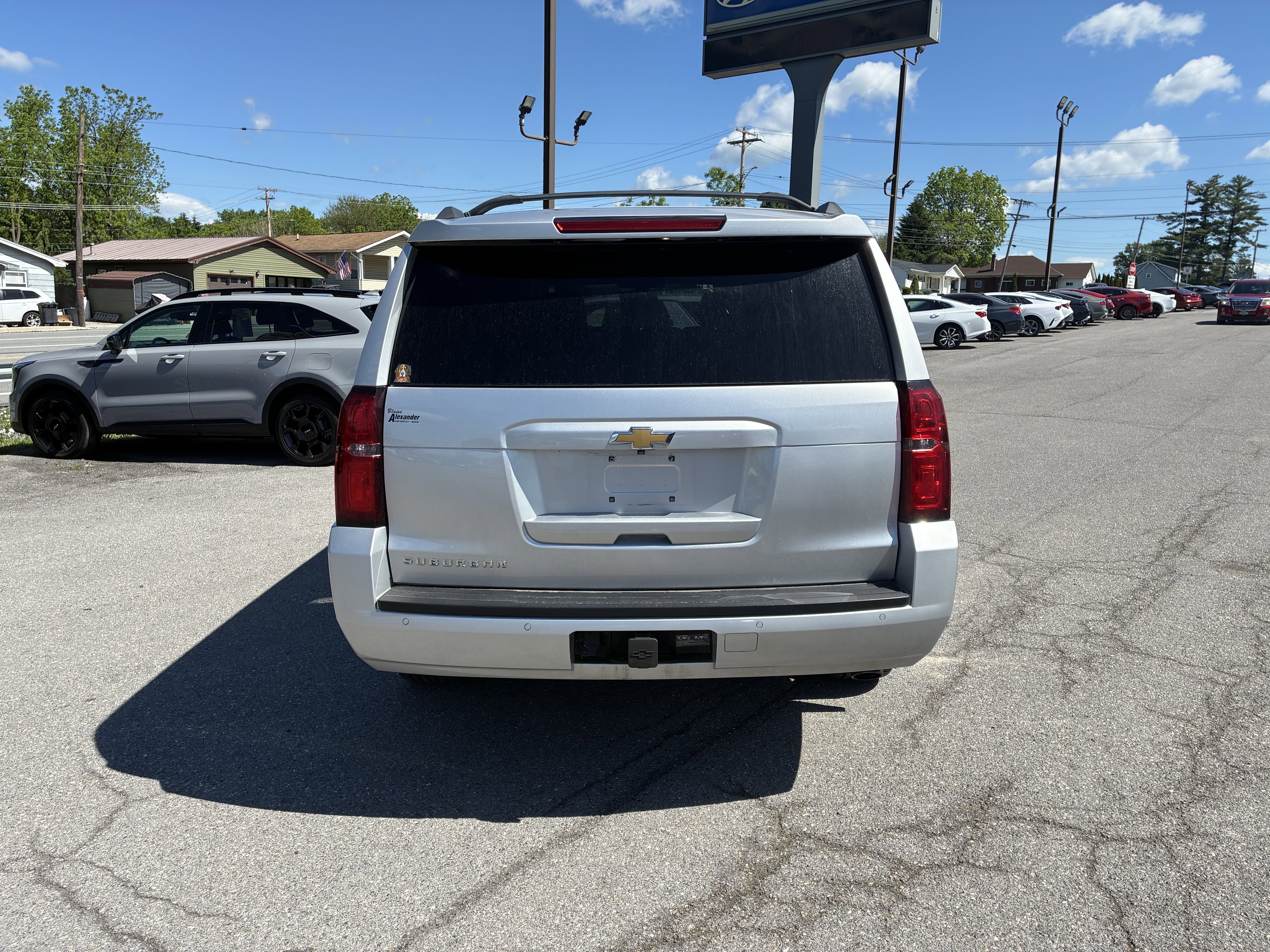 2016 Chevrolet Suburban LS