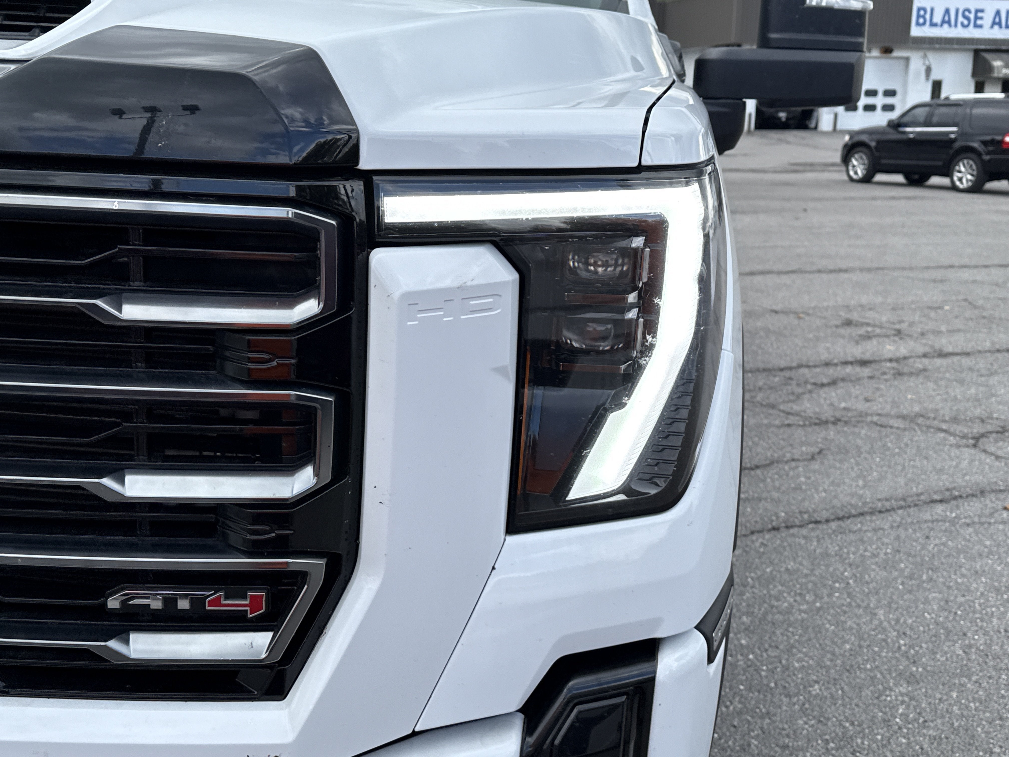 2025 GMC Sierra 2500HD AT4