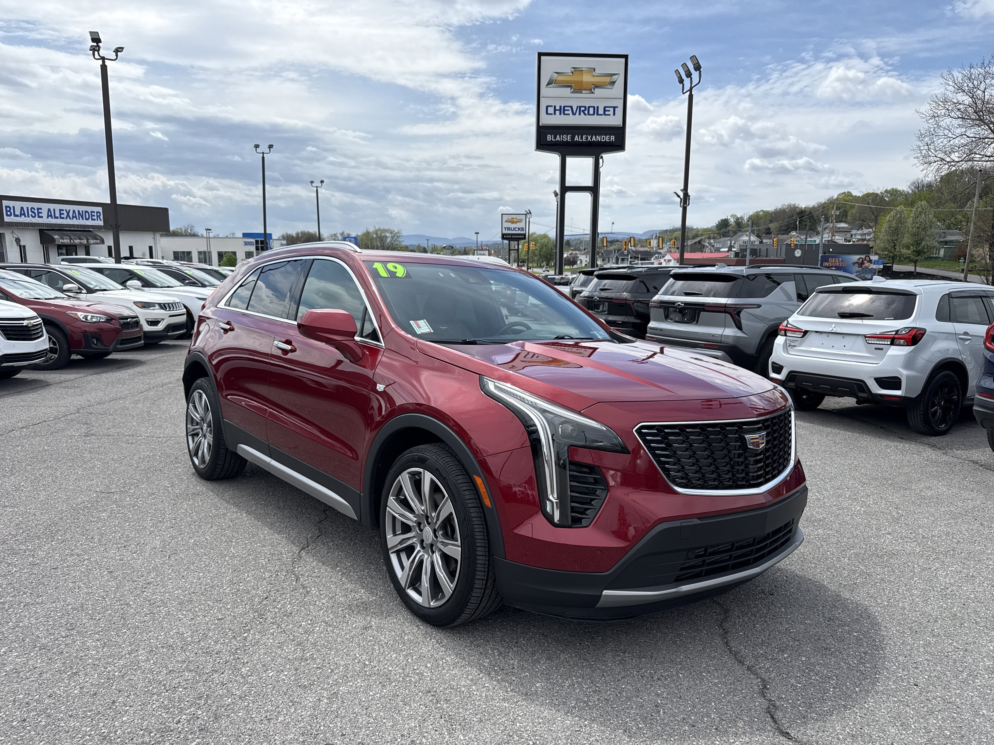 2019 Cadillac XT4 AWD Premium Luxury