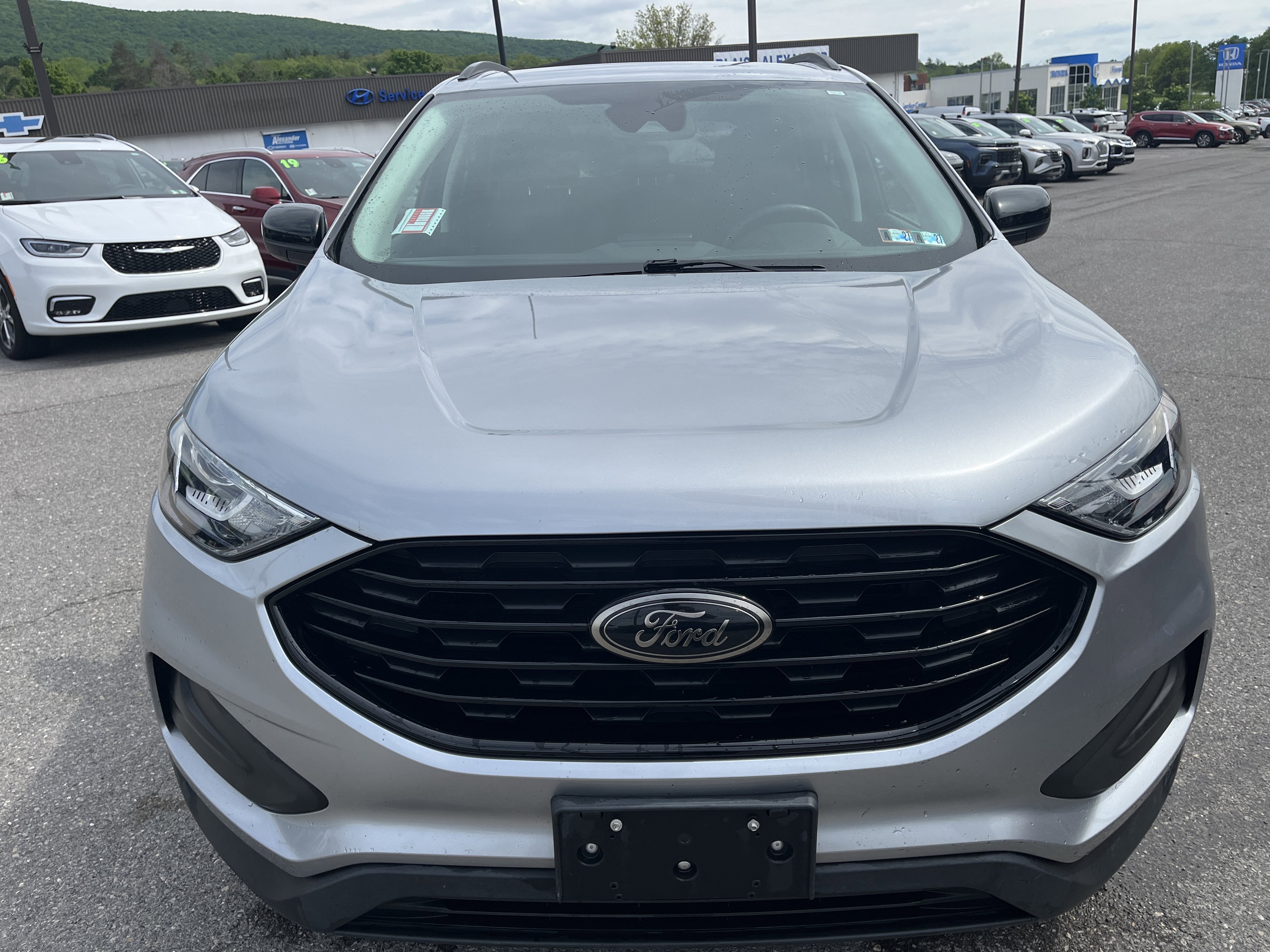 2022 Ford Edge SE