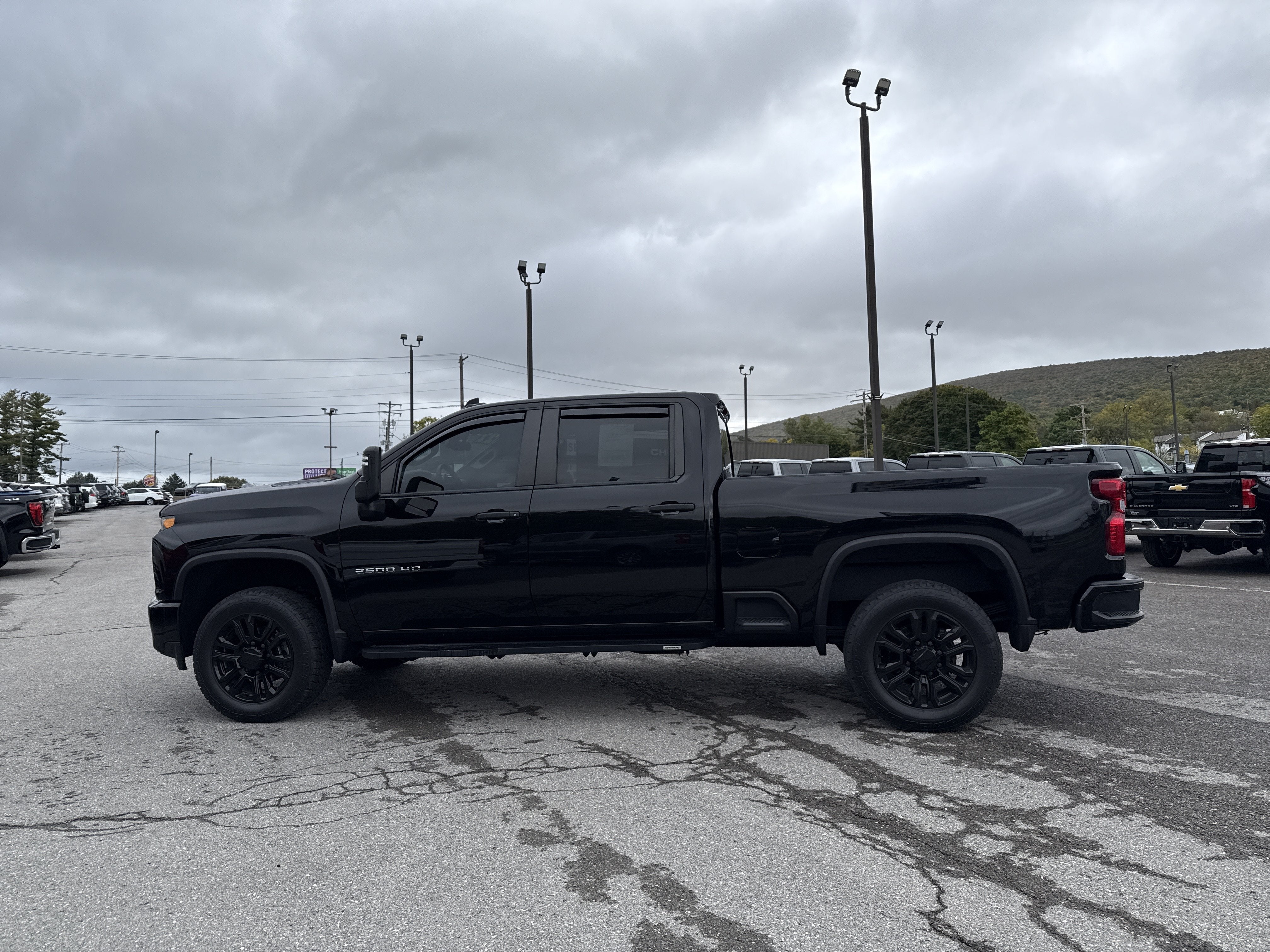 2022 Chevrolet Silverado 2500HD Custom