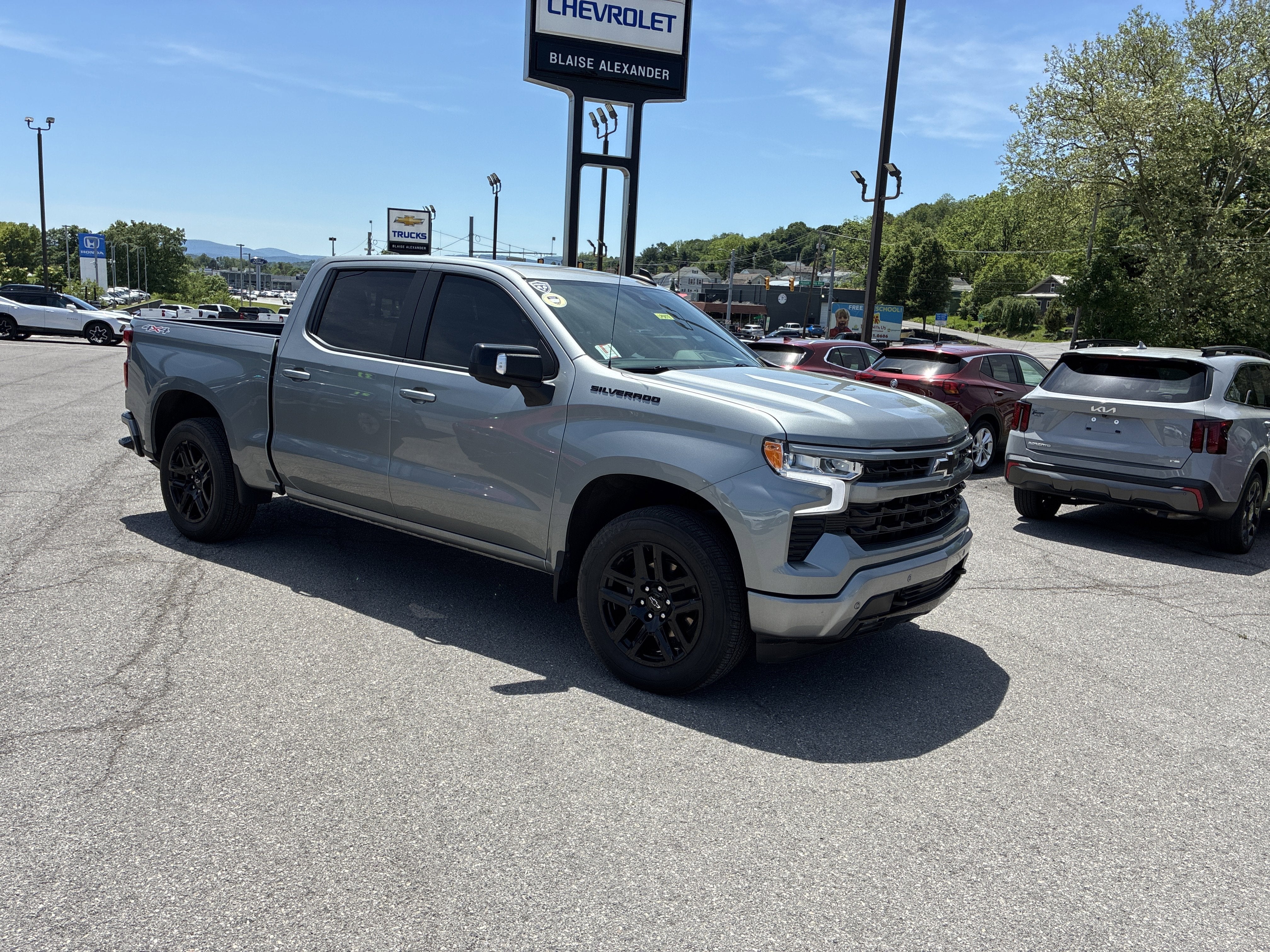2024 Chevrolet Silverado 1500 RST