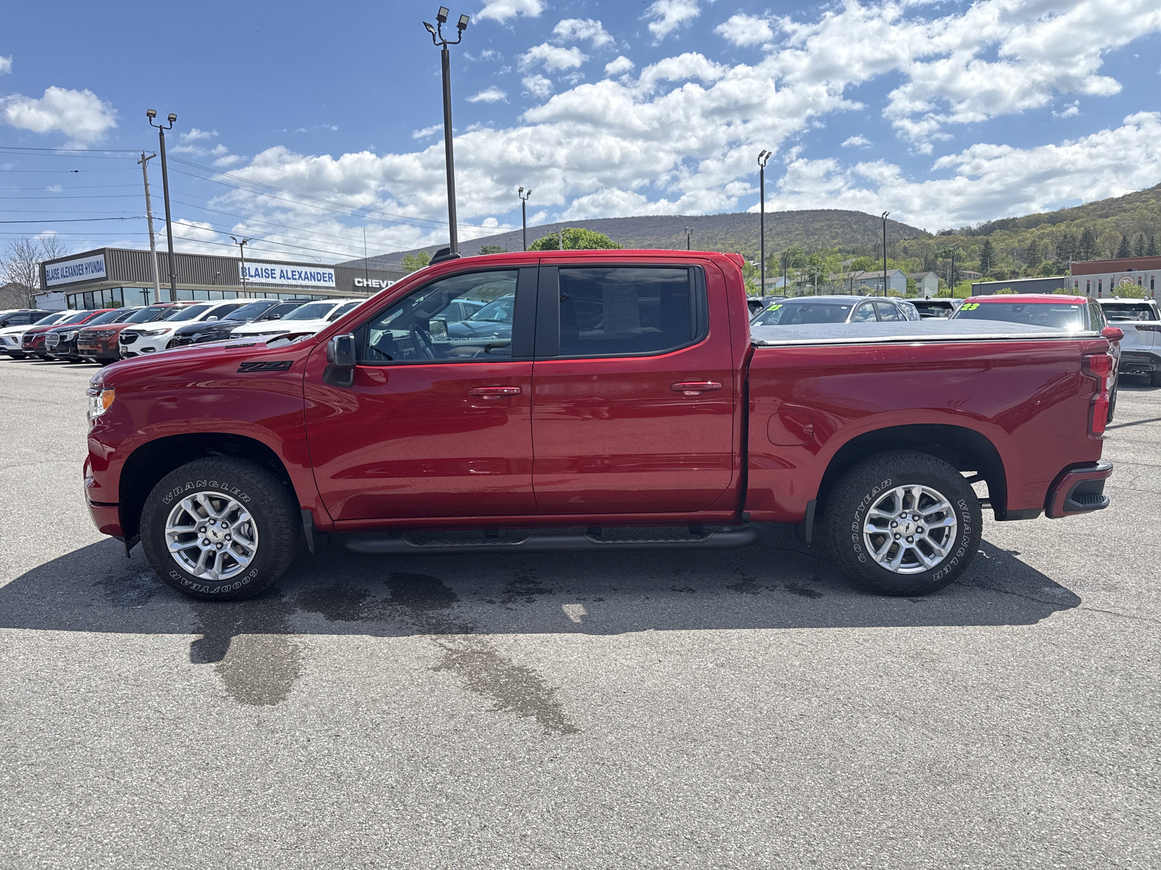 2023 Chevrolet Silverado 1500 RST