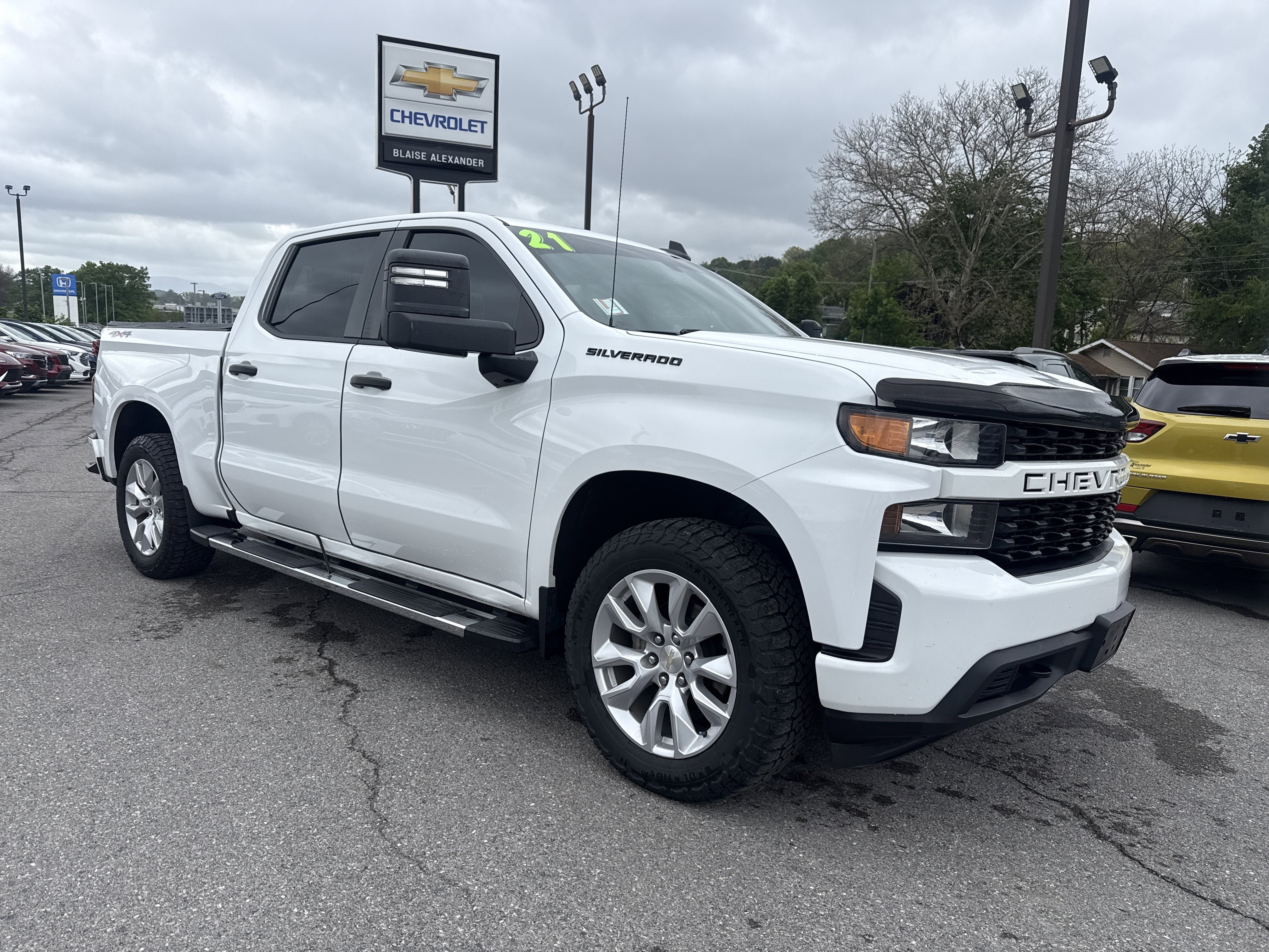 2021 Chevrolet Silverado 1500 Custom