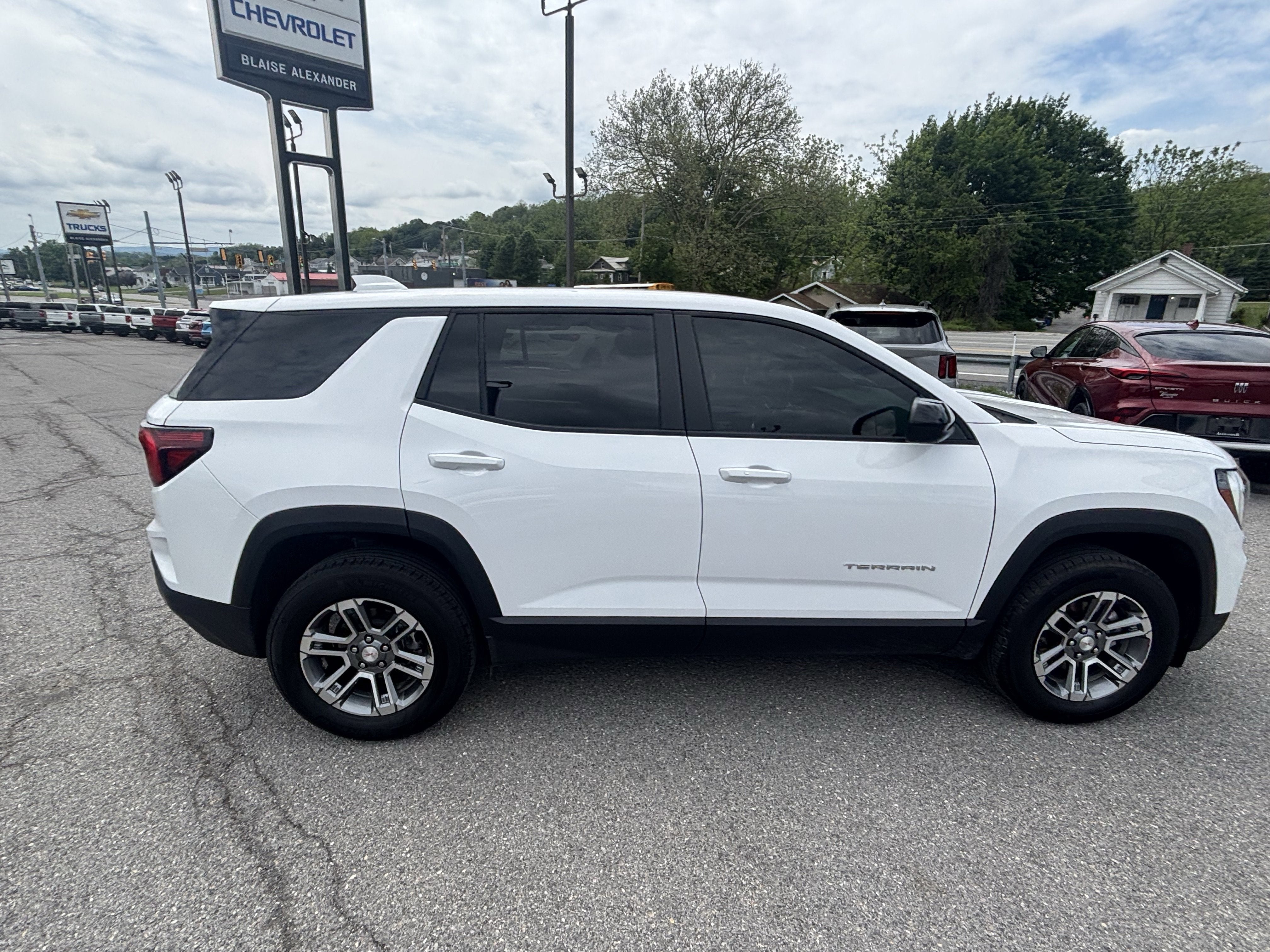 2025 GMC Terrain AWD Elevation