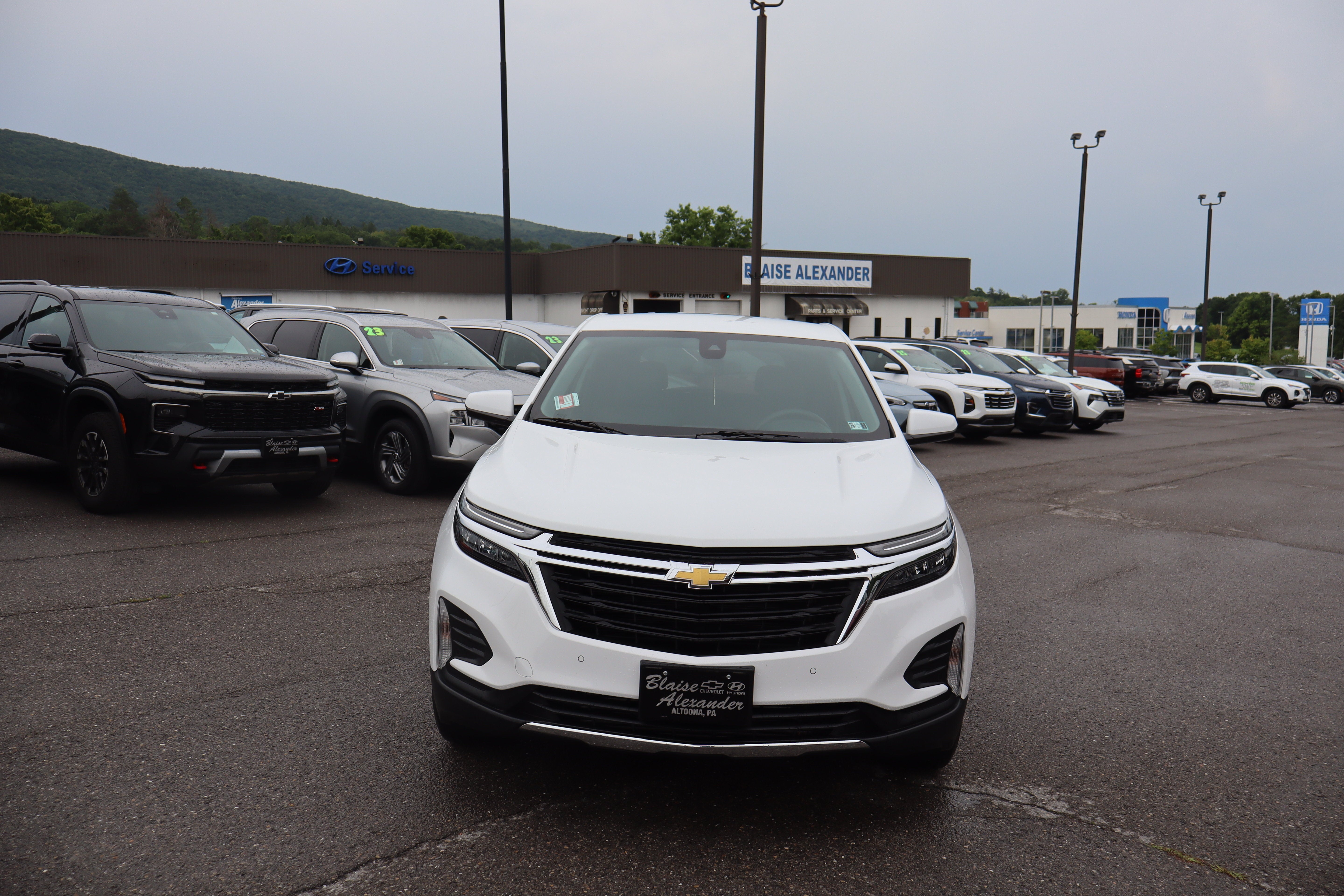 2023 Chevrolet Equinox LT