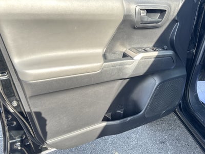 2022 Toyota Tacoma 4WD SR