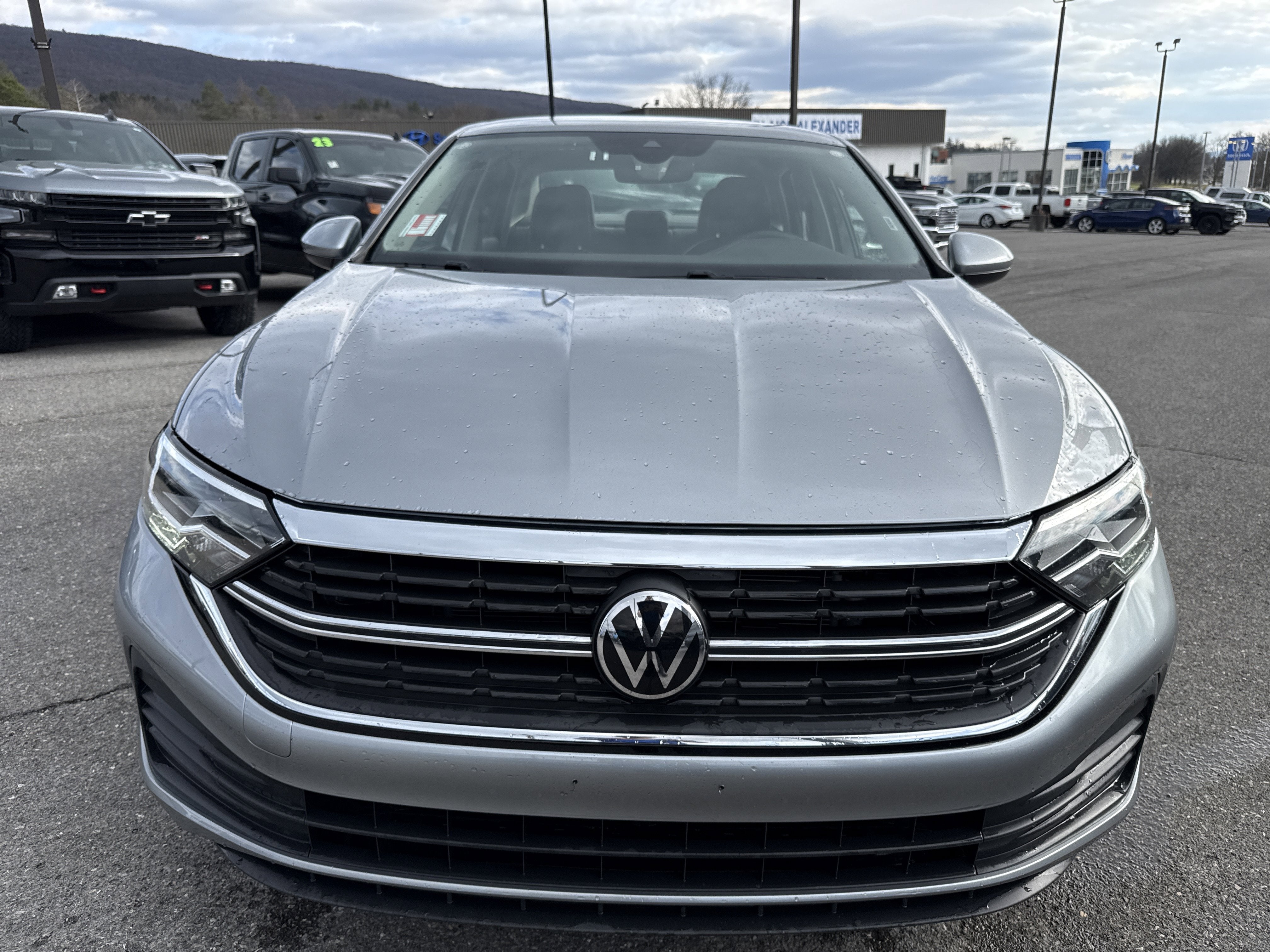2024 Volkswagen Jetta SE