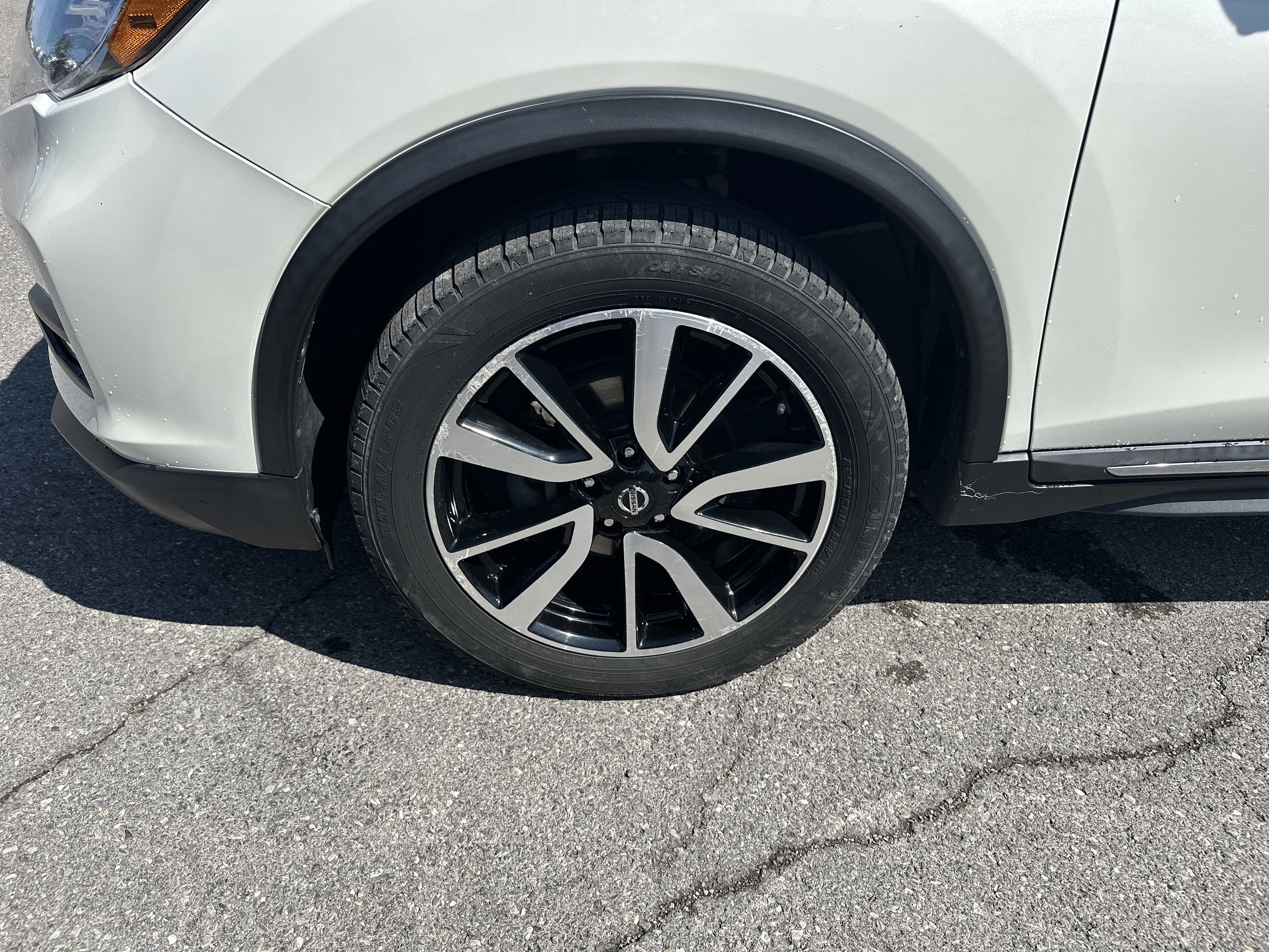 2020 Nissan Rogue SL