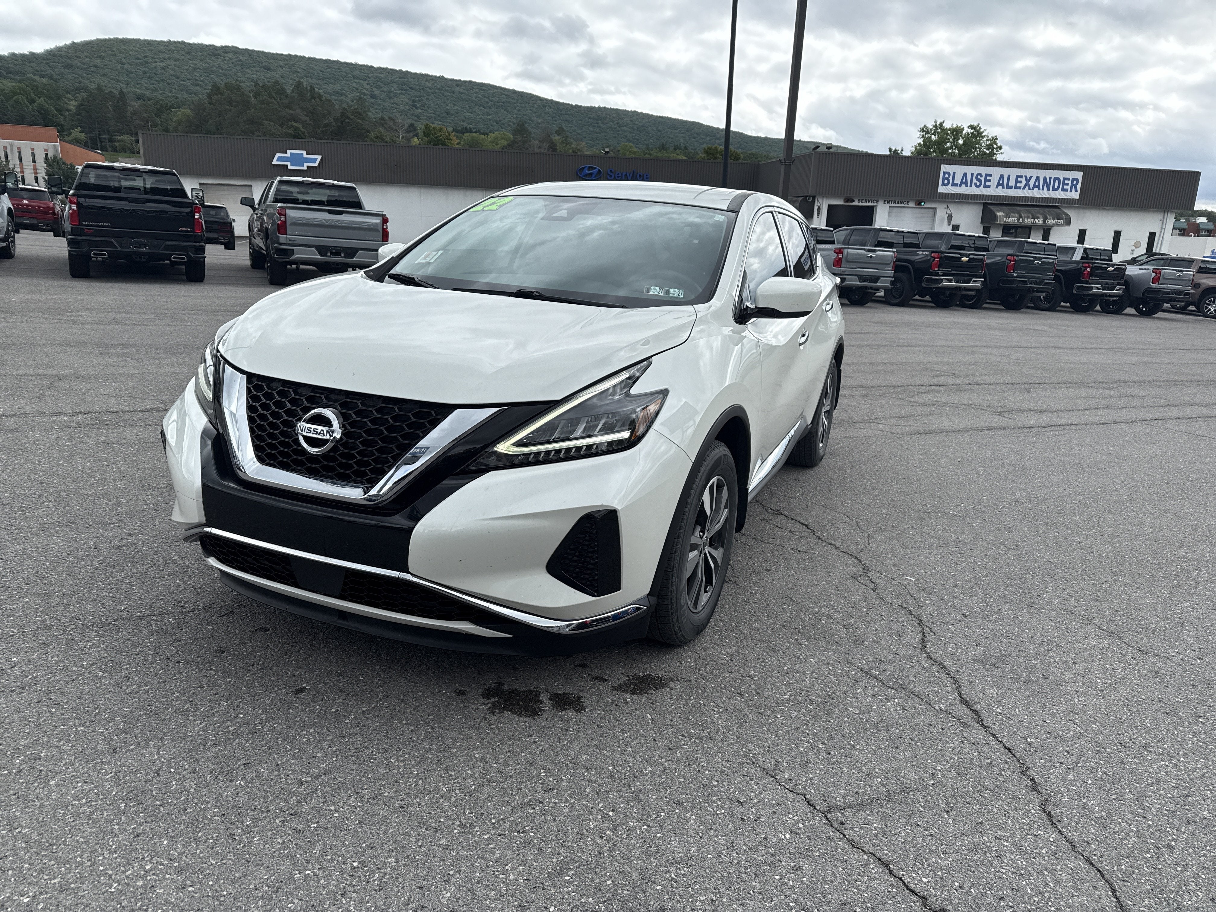 2022 Nissan Murano S
