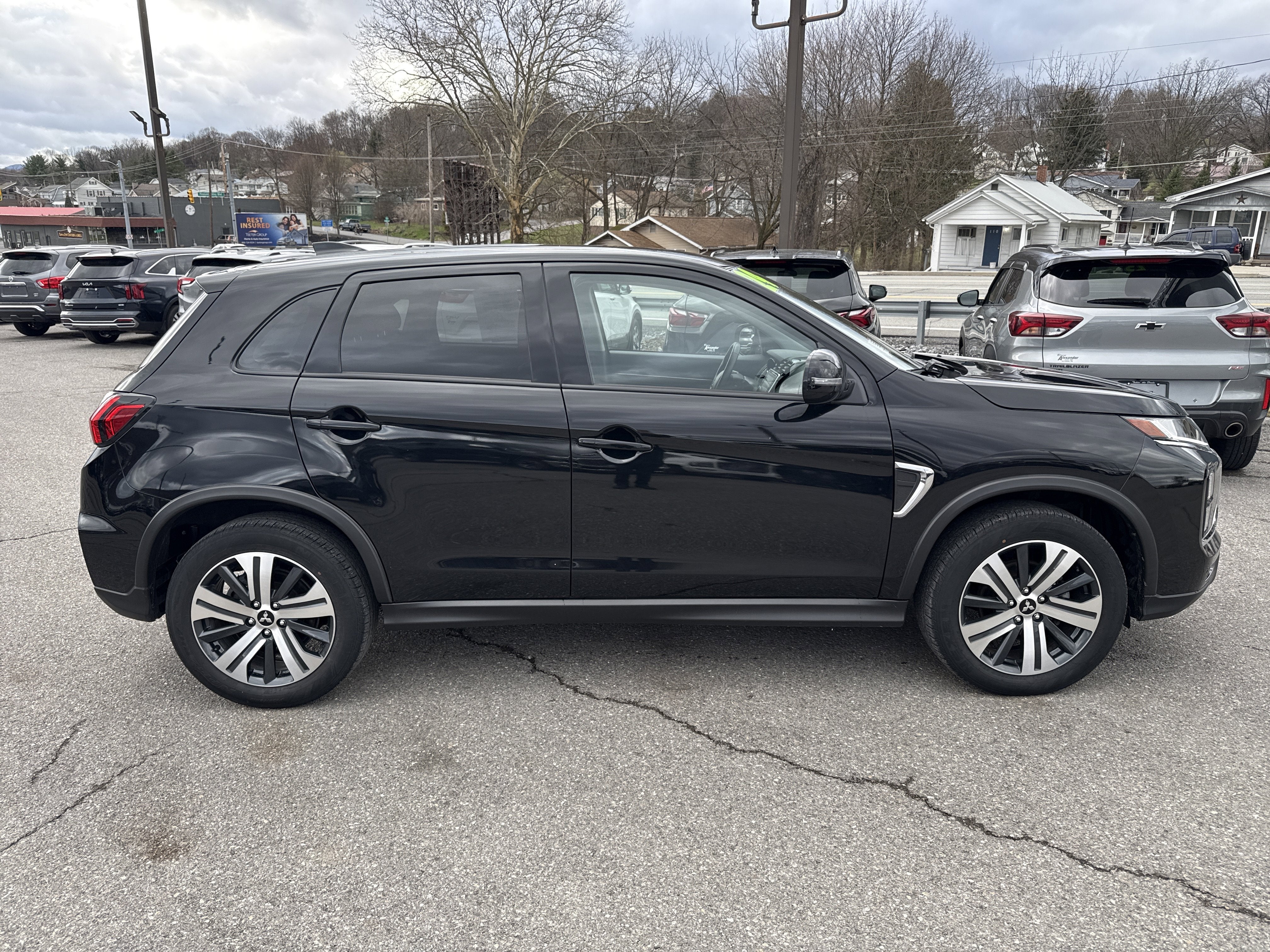 2024 Mitsubishi Outlander Sport 2.0 ES