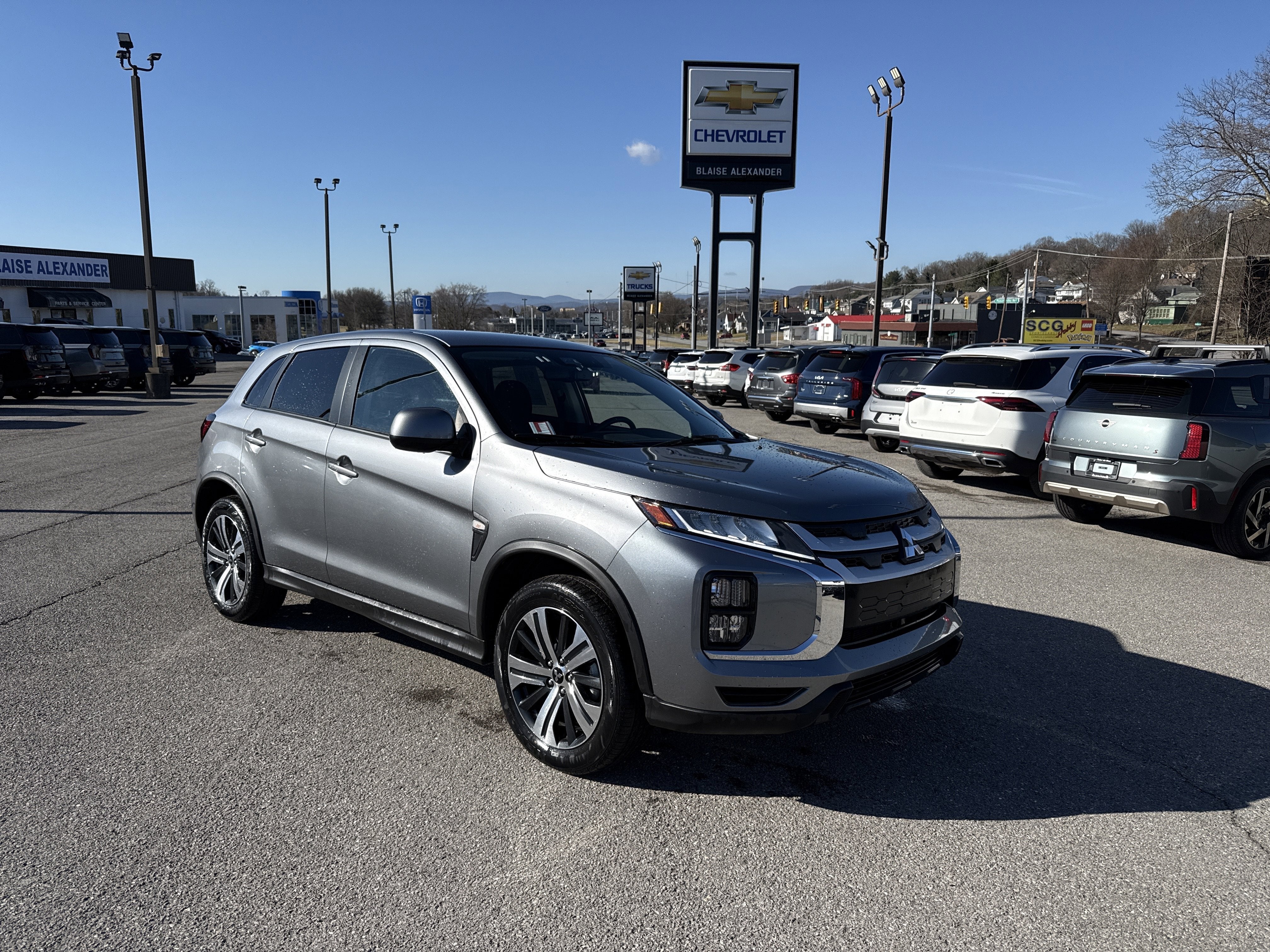 2025 Mitsubishi Outlander Sport ES