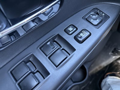 2025 Mitsubishi Outlander Sport ES