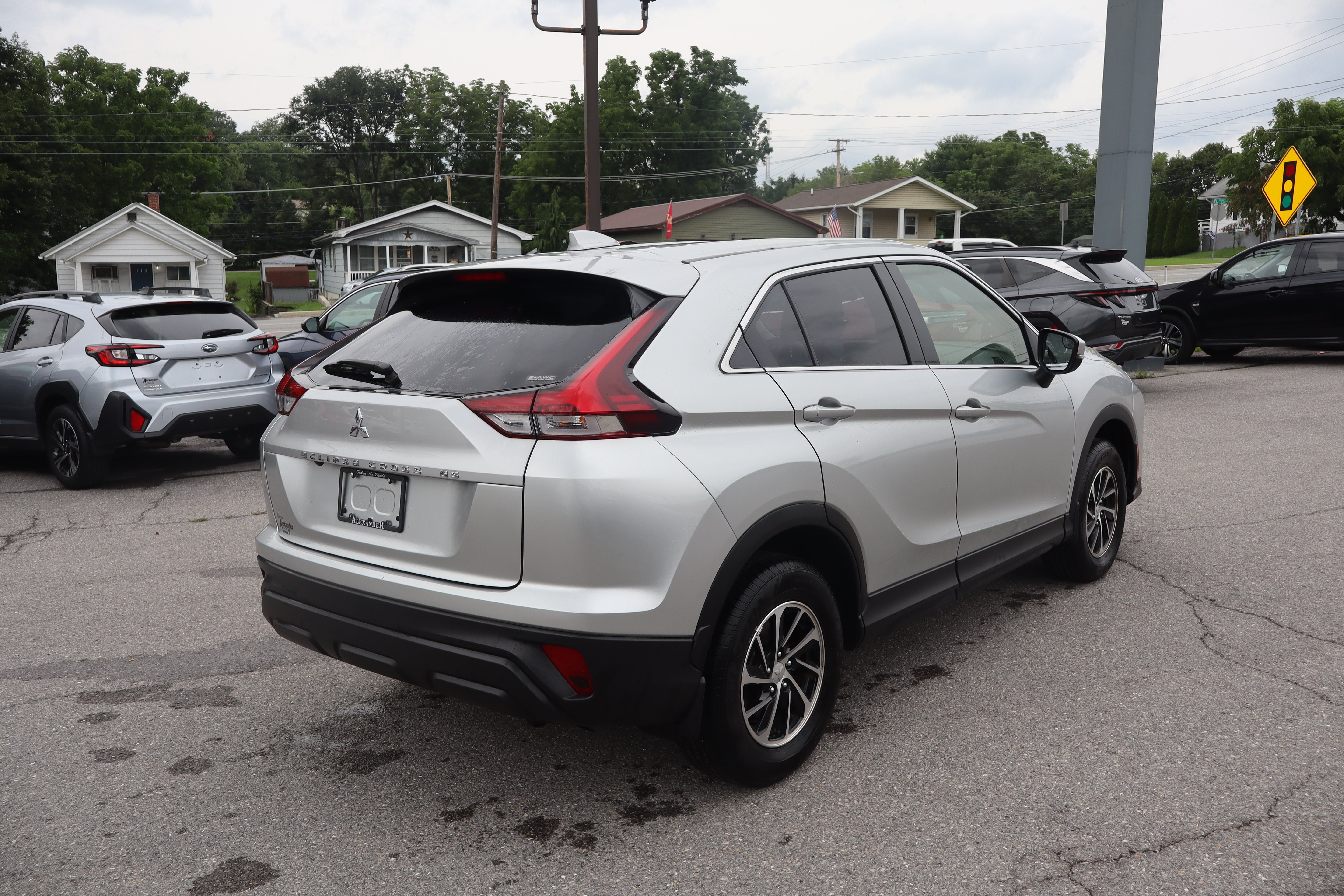 2024 Mitsubishi Eclipse Cross ES