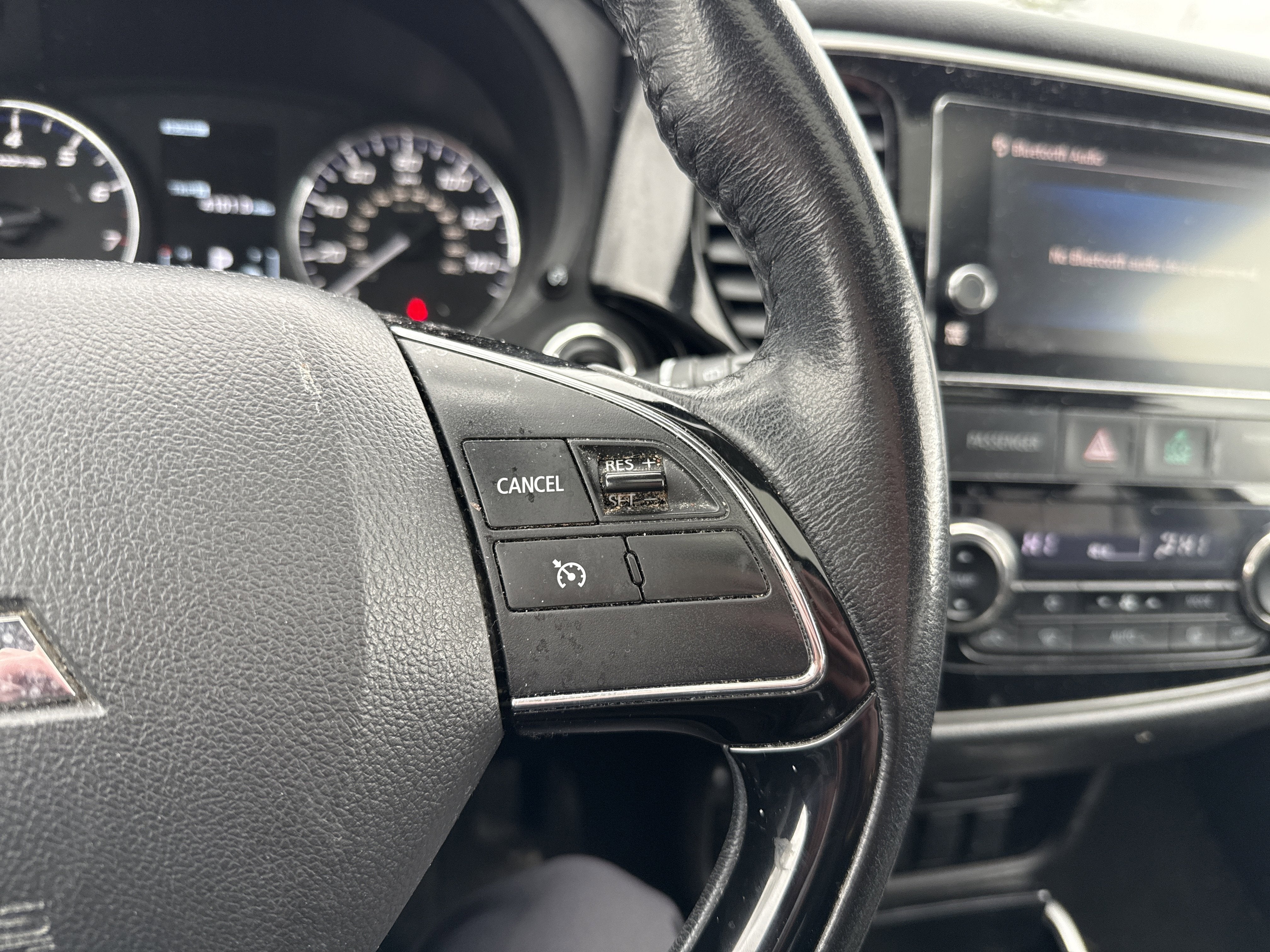 2017 Mitsubishi Outlander SE