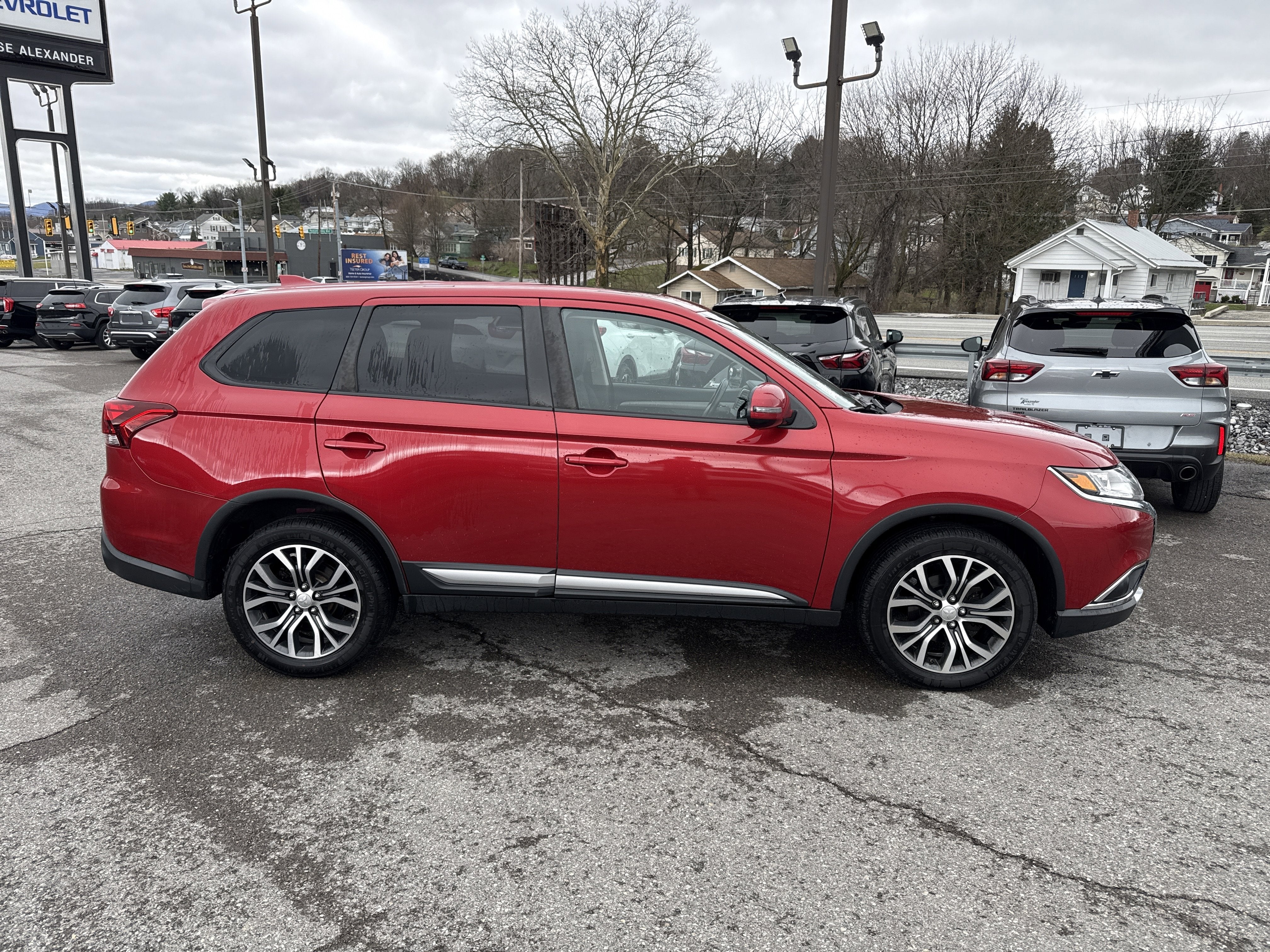 2017 Mitsubishi Outlander SE