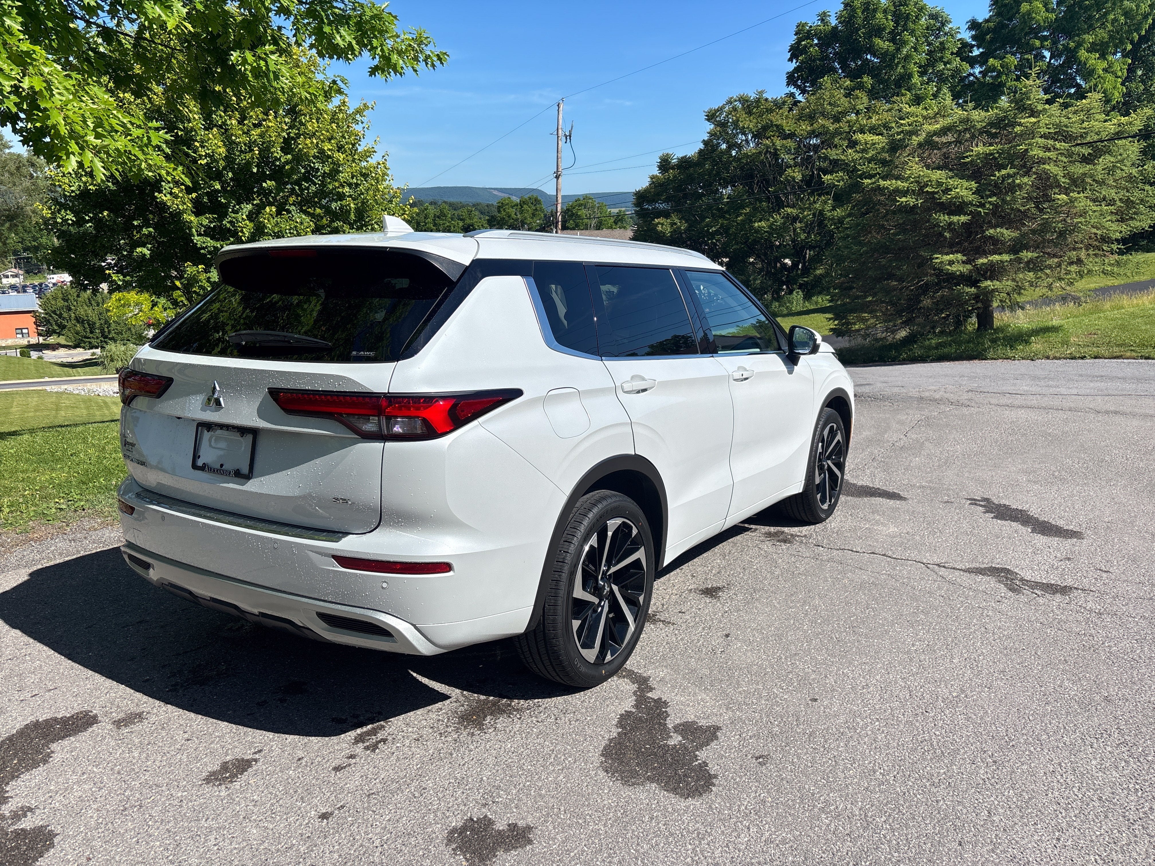 2022 Mitsubishi Outlander SEL